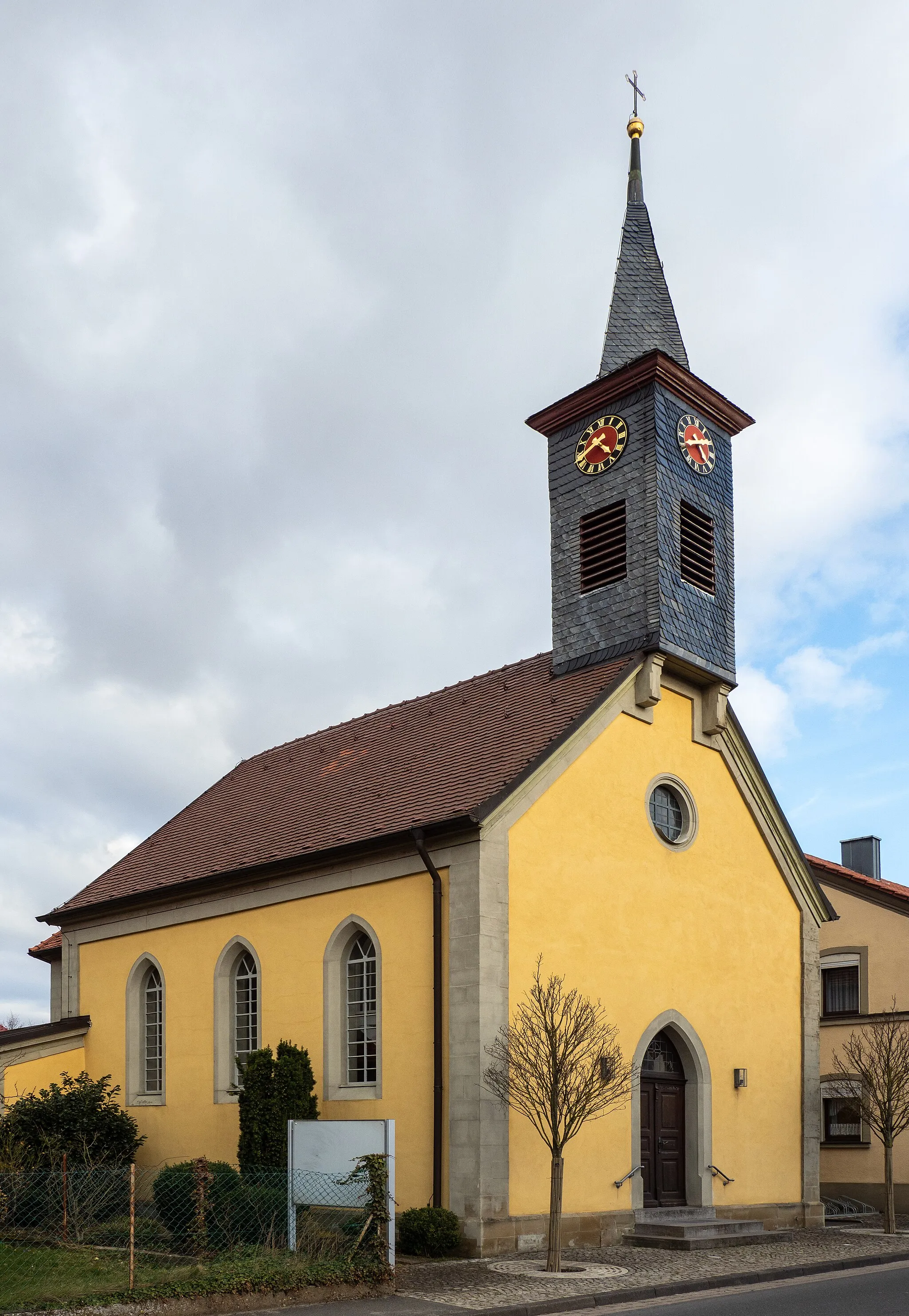 Photo showing: Catholic branch Church of St. Andrew in Geesdorf