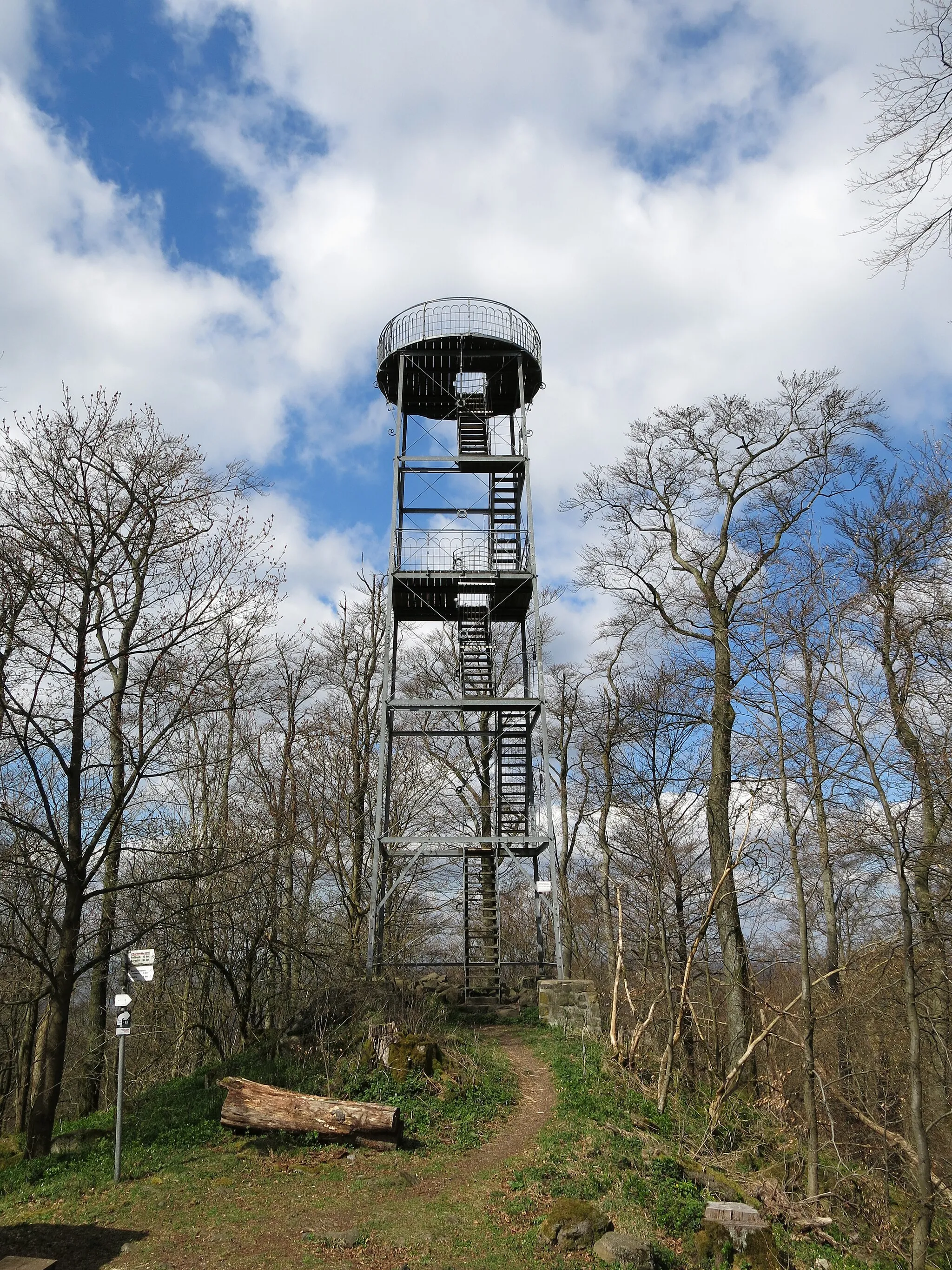 Photo showing: The observation tower on Dreistelzberg