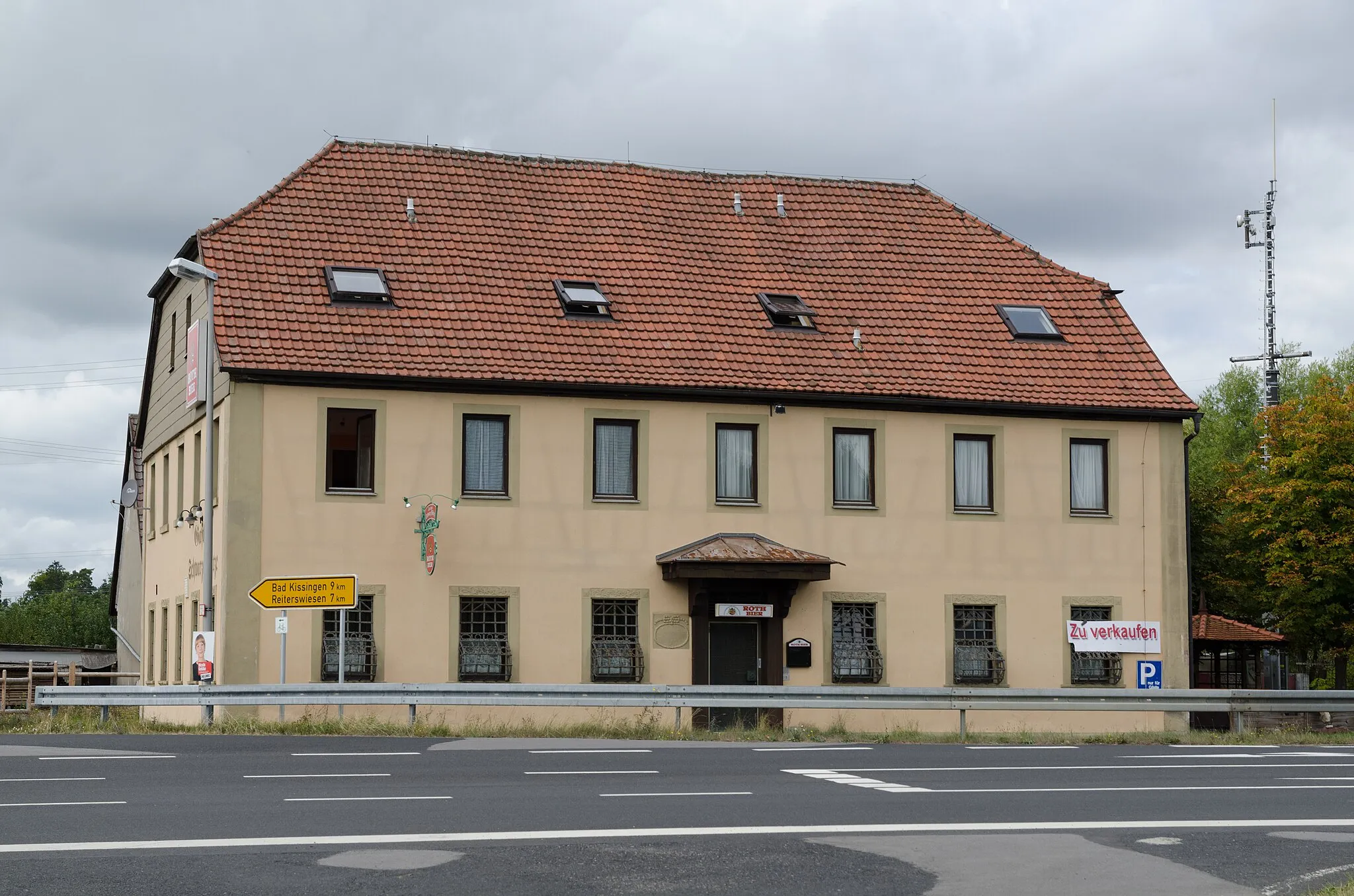 Photo showing: Oerlenbach, Schwarze Pfütze, Gasthaus