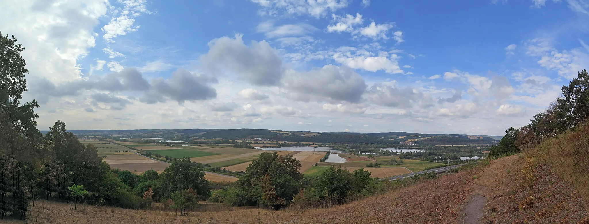 Photo showing: (NSG:BY-NSG-00332.01)_Hänge an Spitzlberg und Kunkelsbühl