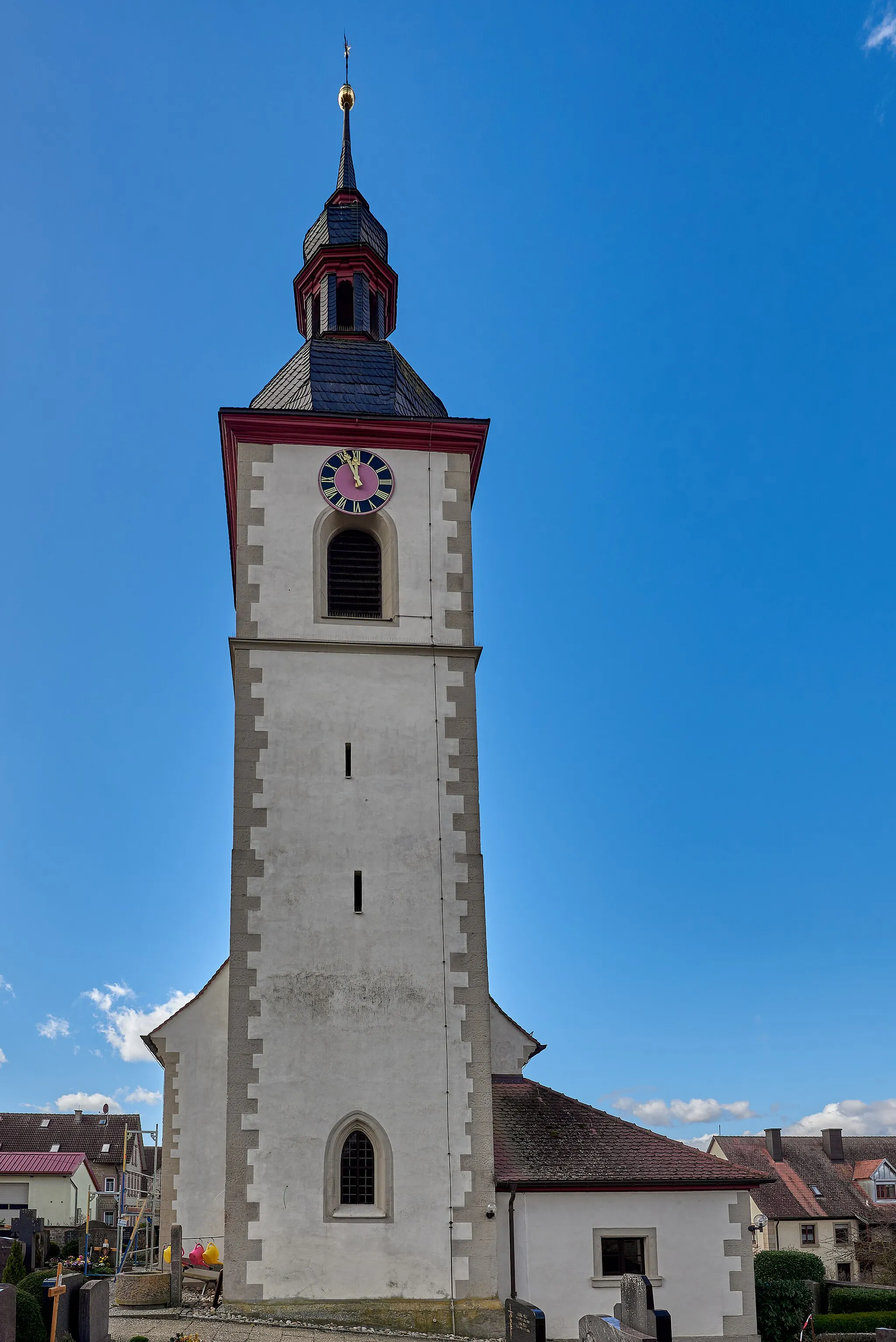 Photo showing: Hemmersheim: Gülchsheim, Evang.-Luth. Pfarrkirche und Friedhof