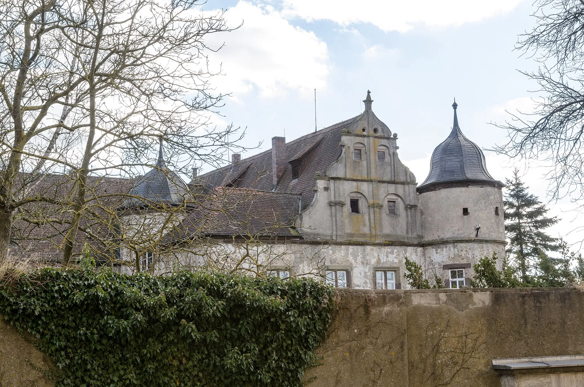 Photo showing: Schloss in Obereuerheim