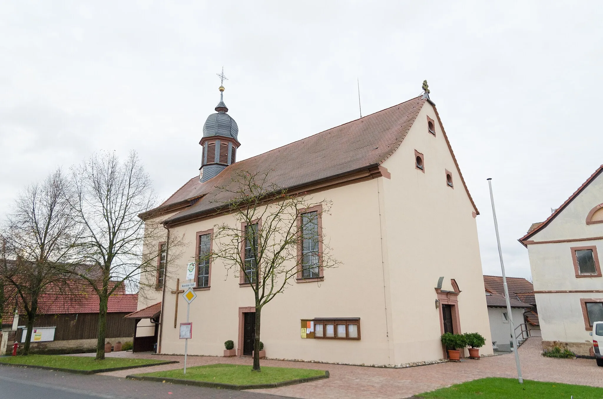 Photo showing: Weyersfeld, Katholische Filialkirche St. Albanus-