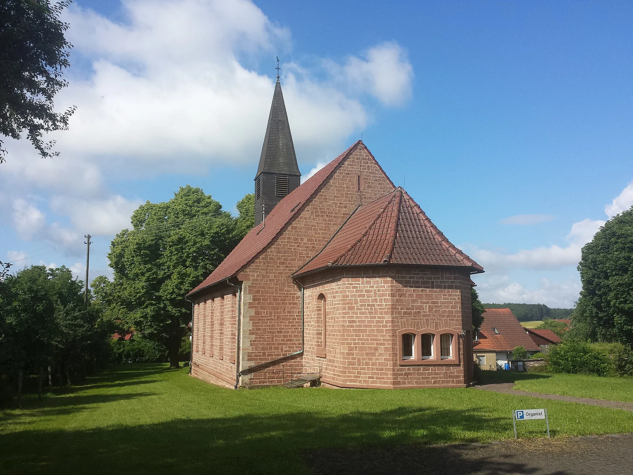 Photo showing: Die Friedenskirche in Sonderriet, einem Ortsteil von Wertheim im Main-Tauber-Kreis in Baden-Württemberg.