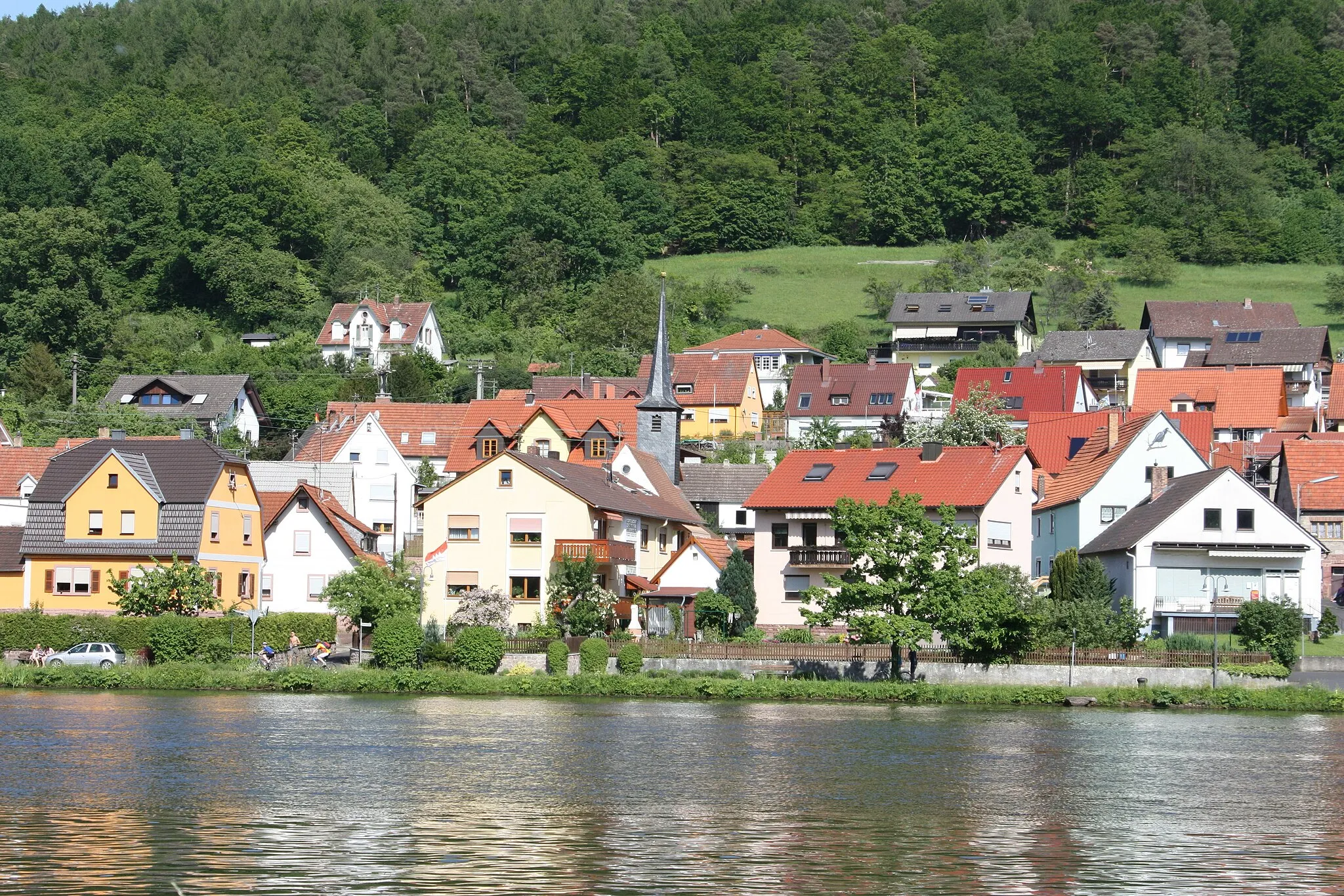 Photo showing: Neustadt am Main OT Erlach