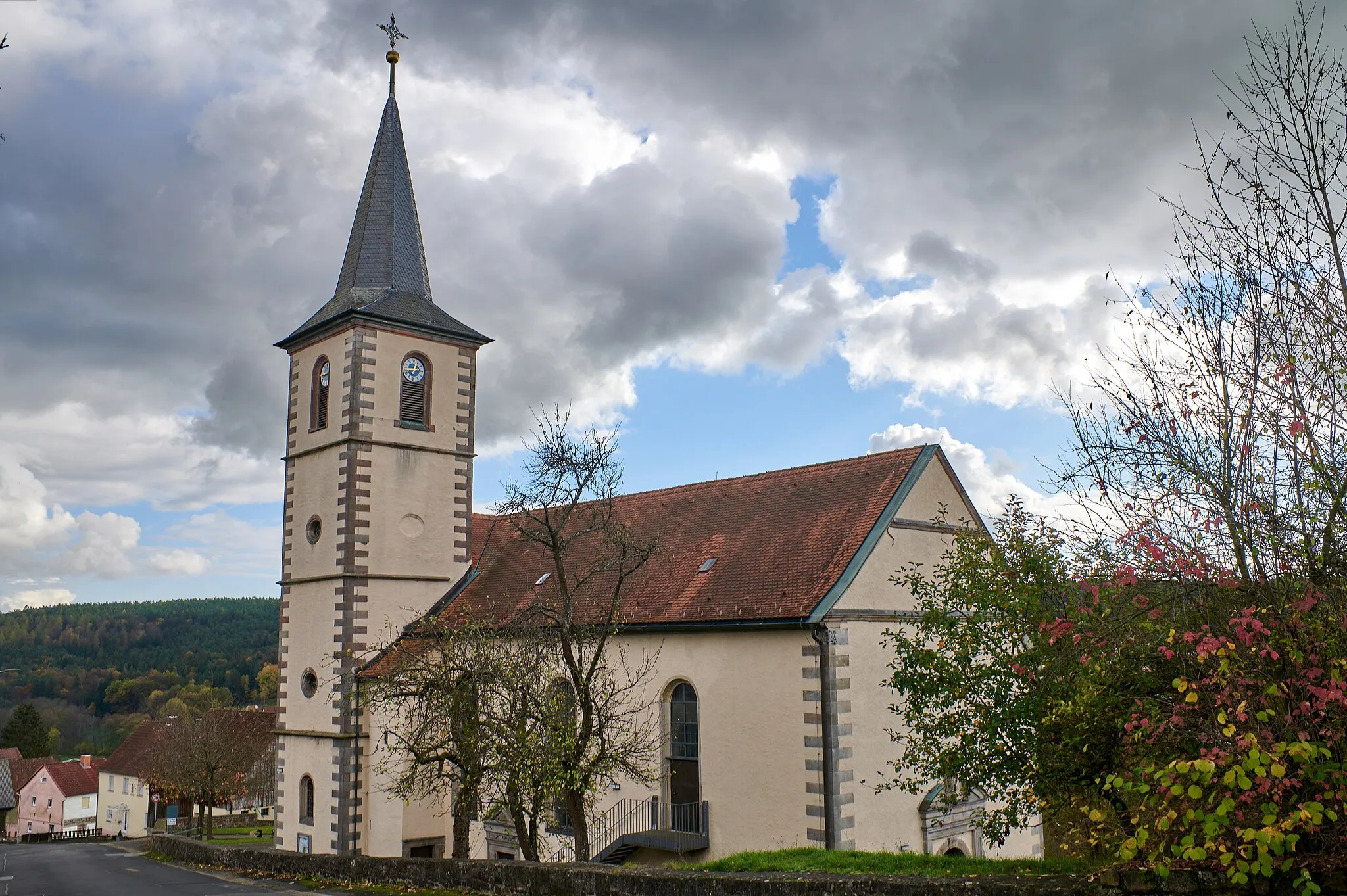 Photo showing: Burkardroth: Premich, Kath. Pfarrkirche St. Laurentius D-6-72-117-51