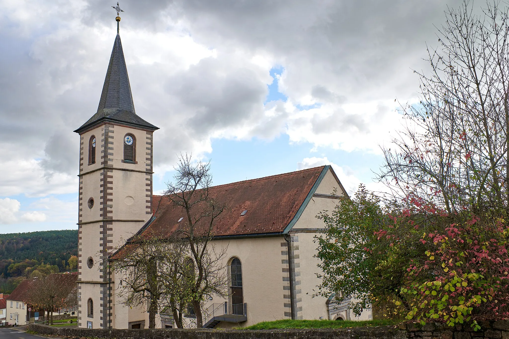 Photo showing: Burkardroth: Premich, Kath. Pfarrkirche St. Laurentius D-6-72-117-51
