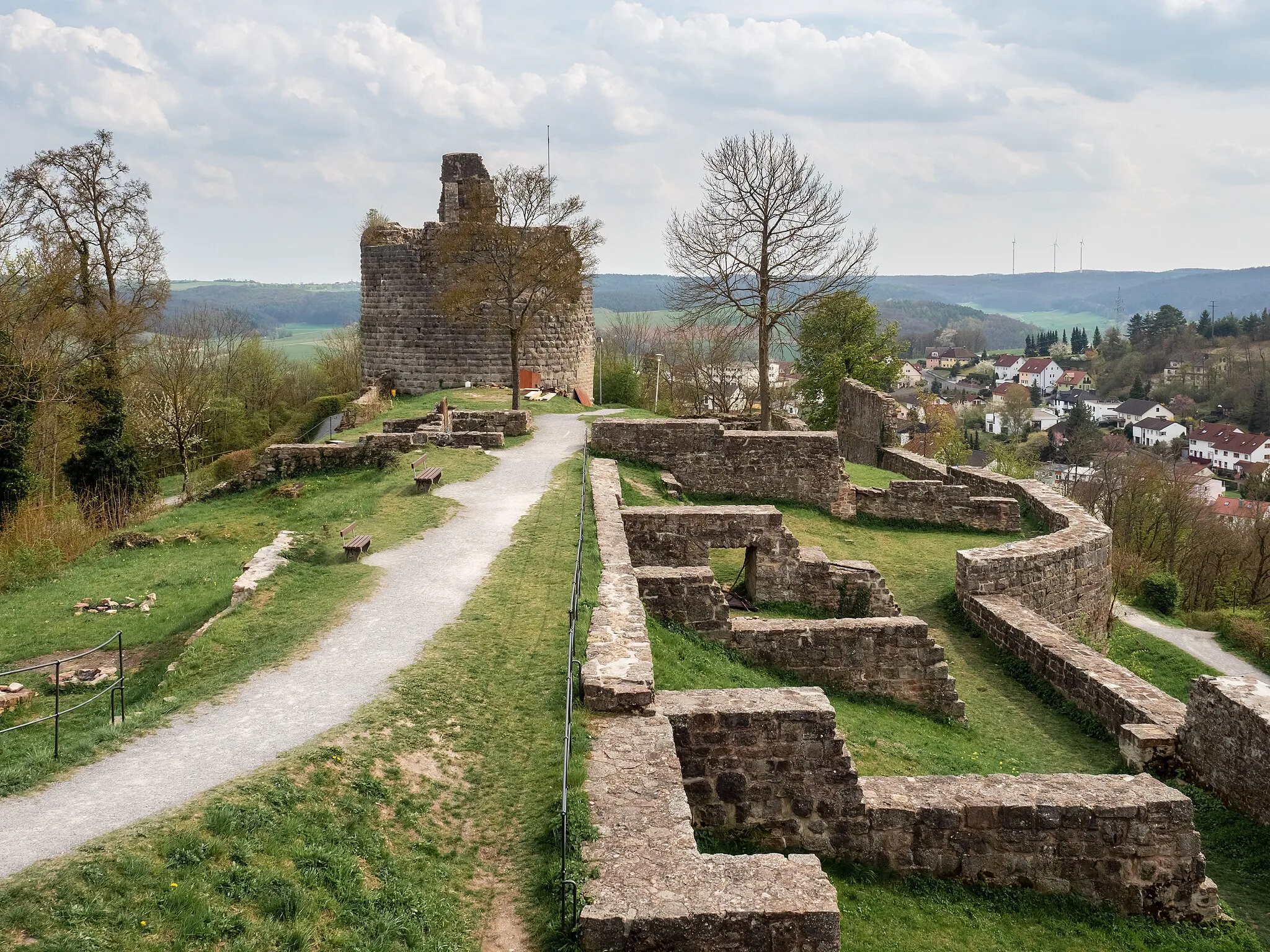 Photo showing: Botenlauben castle ruins in Bad Kissingen, looking south.