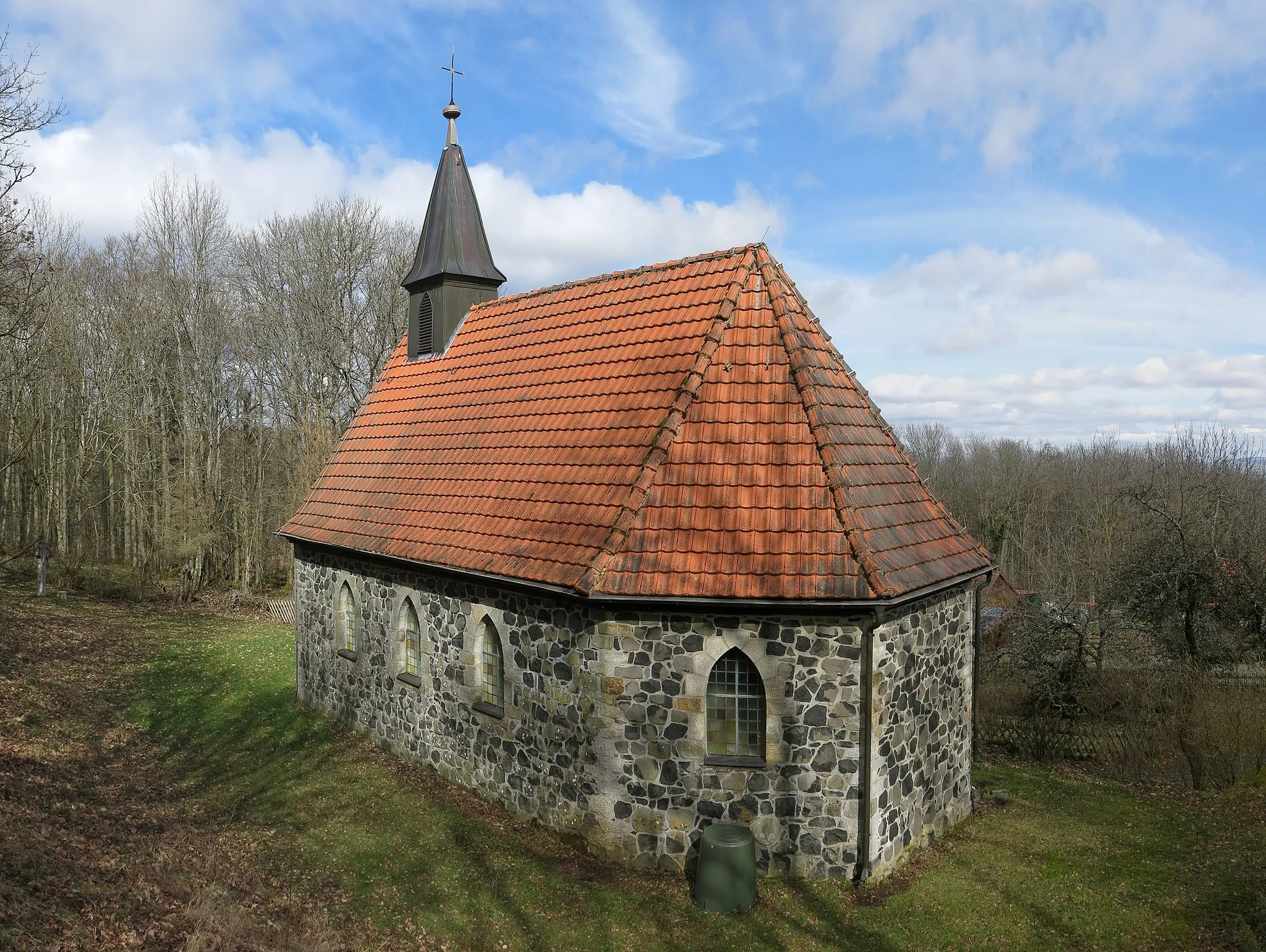 Photo showing: Chapel in Hillenberg near Hausen in the Rhön Mountains.