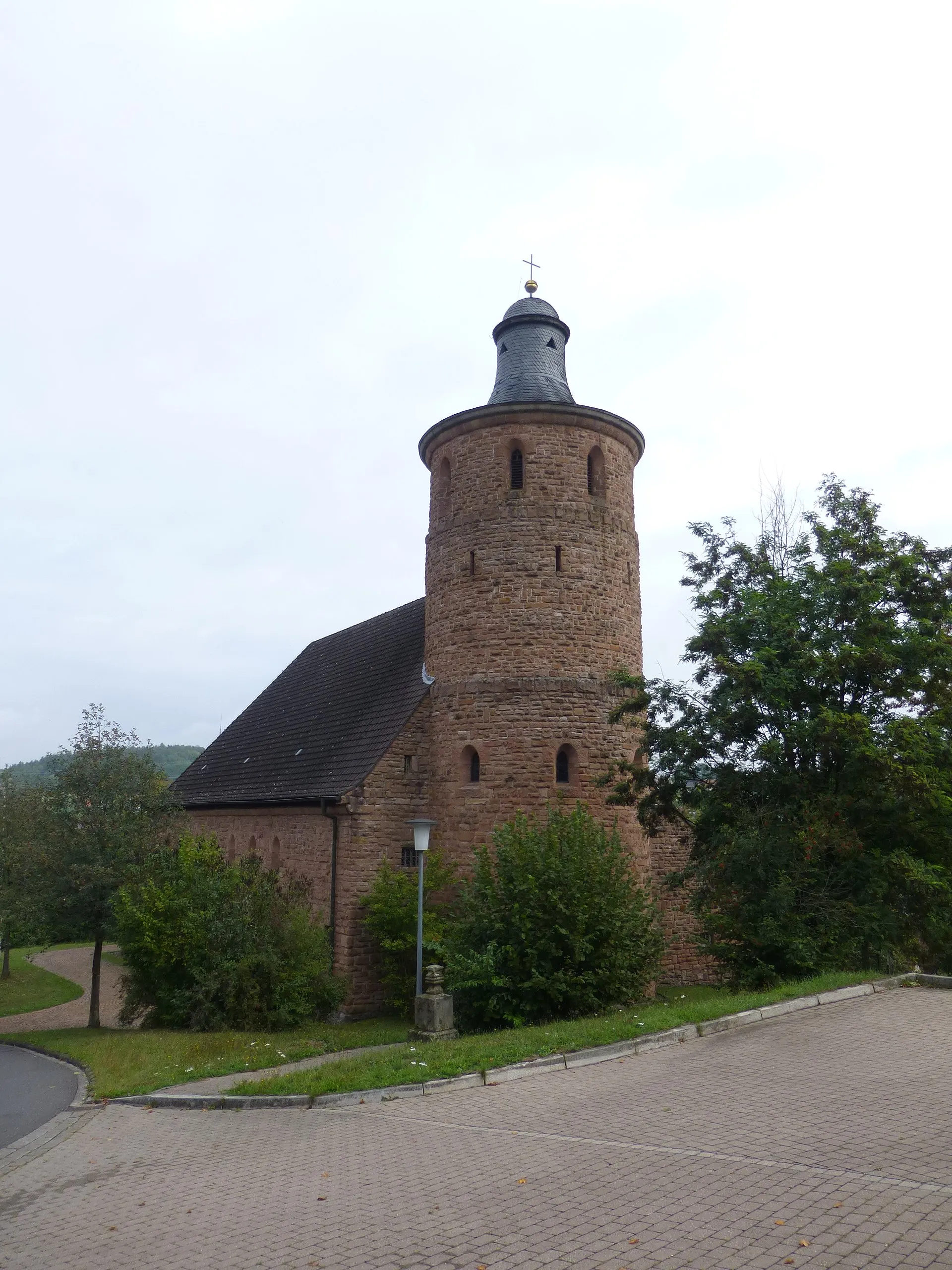 Photo showing: Fortified church in Neuhütten (Lower Franconia).