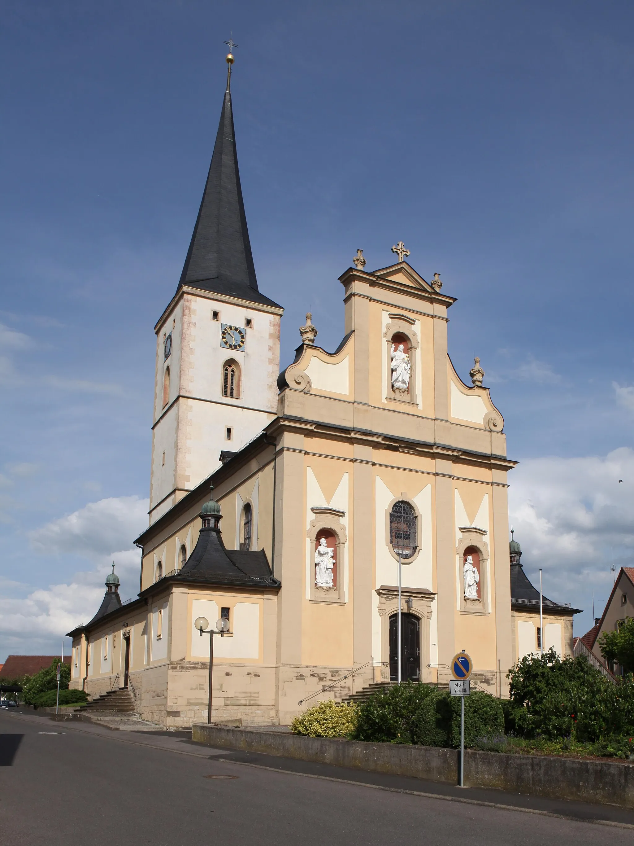 Photo showing: St. Peter und Paul in Grettstadt, Landkreis Schweinfurt