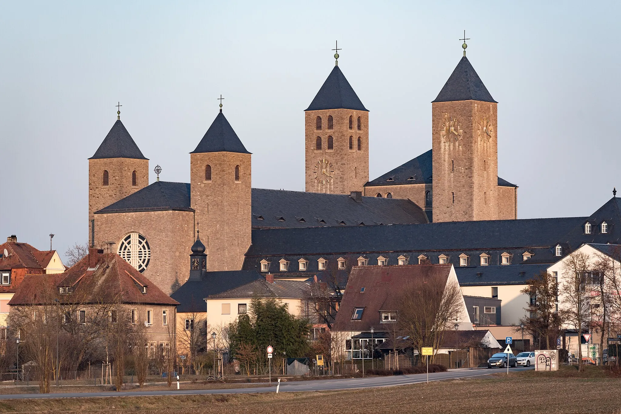 Photo showing: Schwarzach am Main, Kirche von Münsterschwarzach