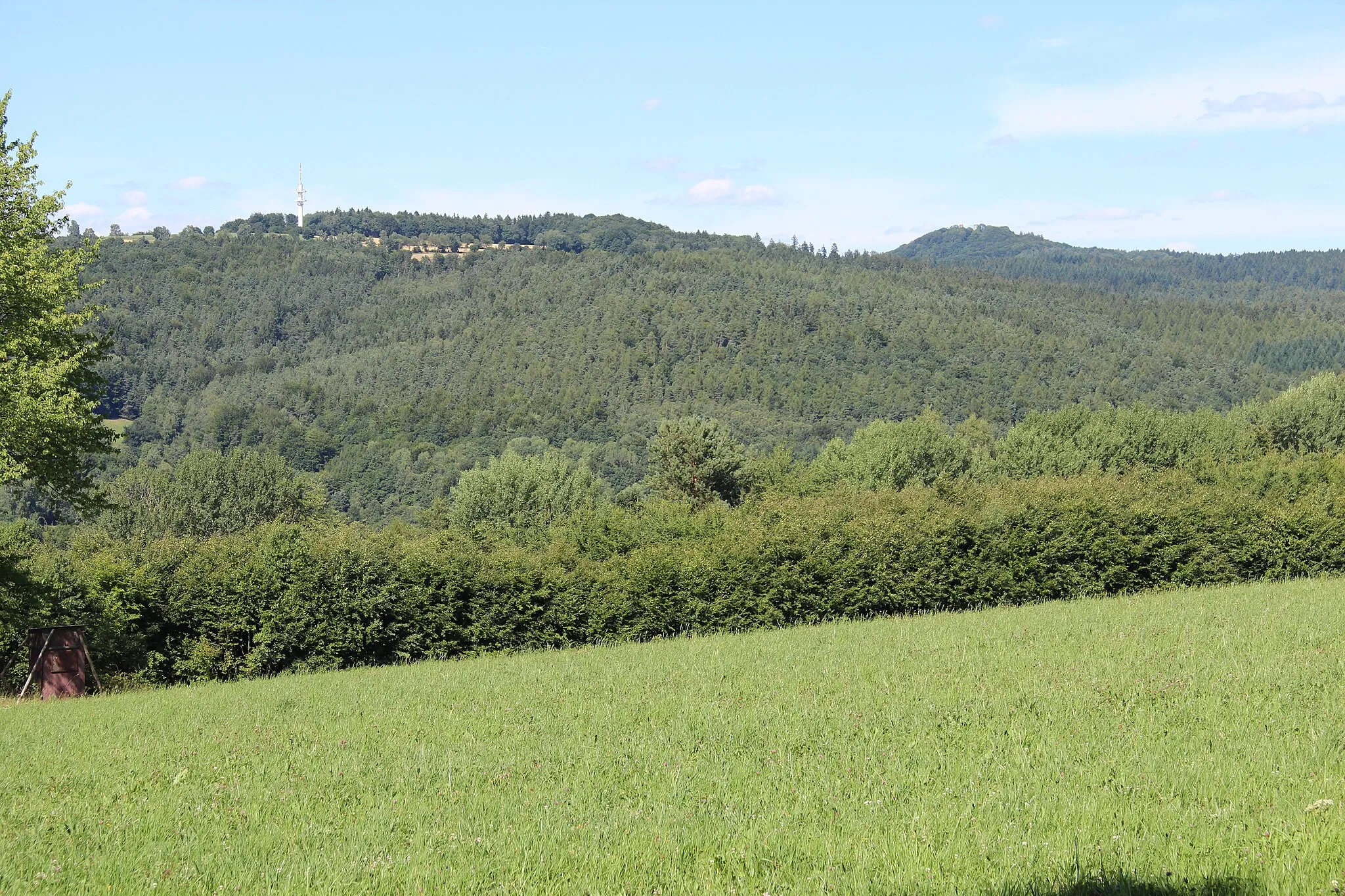 Photo showing: Blick vom Horstberg aus zum Heidküppel und zum Ebersberg bzw. zur Ebersburg