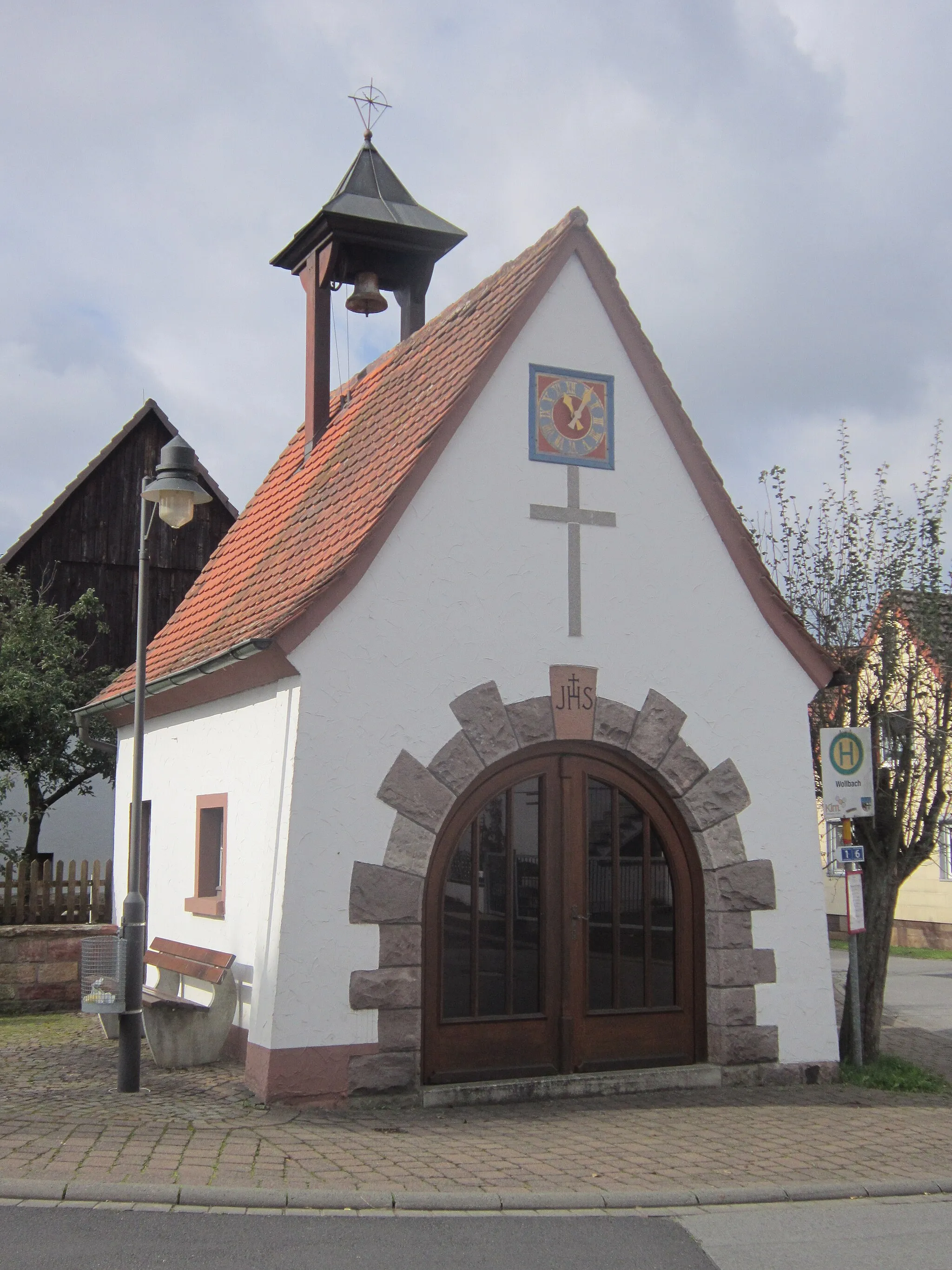 Photo showing: "Glöckle" Chapel in Wollbach, a quarter of the German town of Burkardroth in Lower Franconia (Bavaria).