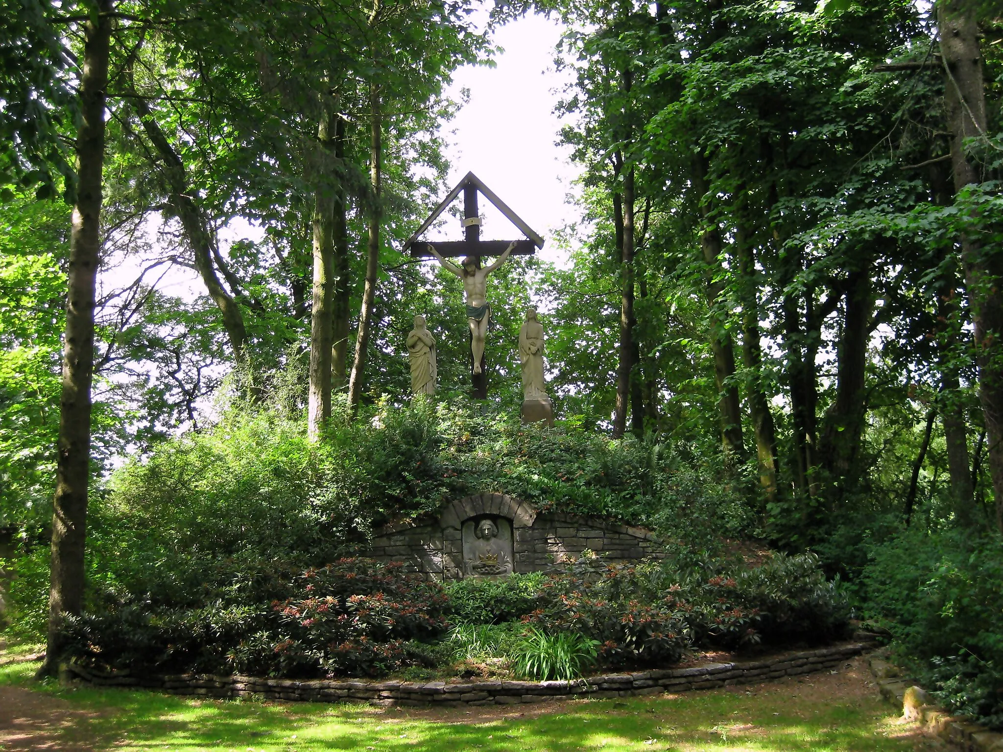 Photo showing: Station 15 of the stations of the Cross at the Kalvarienberg in Bad Laer-Hardensetten