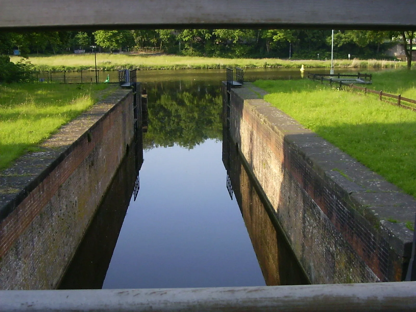 Photo showing: Hanekenfähr, sluis in het Eems-Vecht-kanaal, uitmonding in de Eems