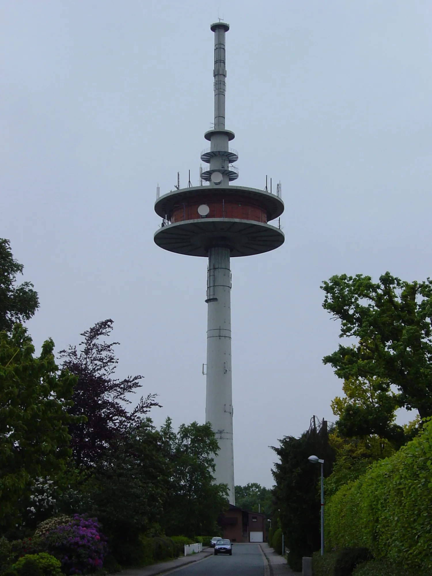 Photo showing: Fernmeldeturm Wahnbek