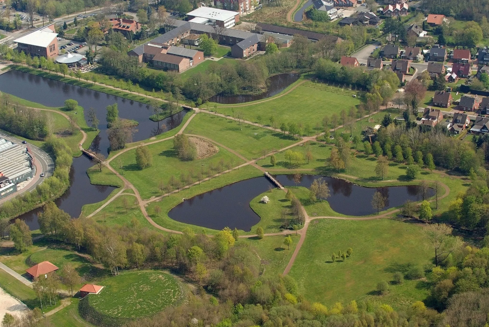 Photo showing: Stadtpark Papenburg / Fotoflug von Nordholz-Spieka nach Oldenburg und Papenburg