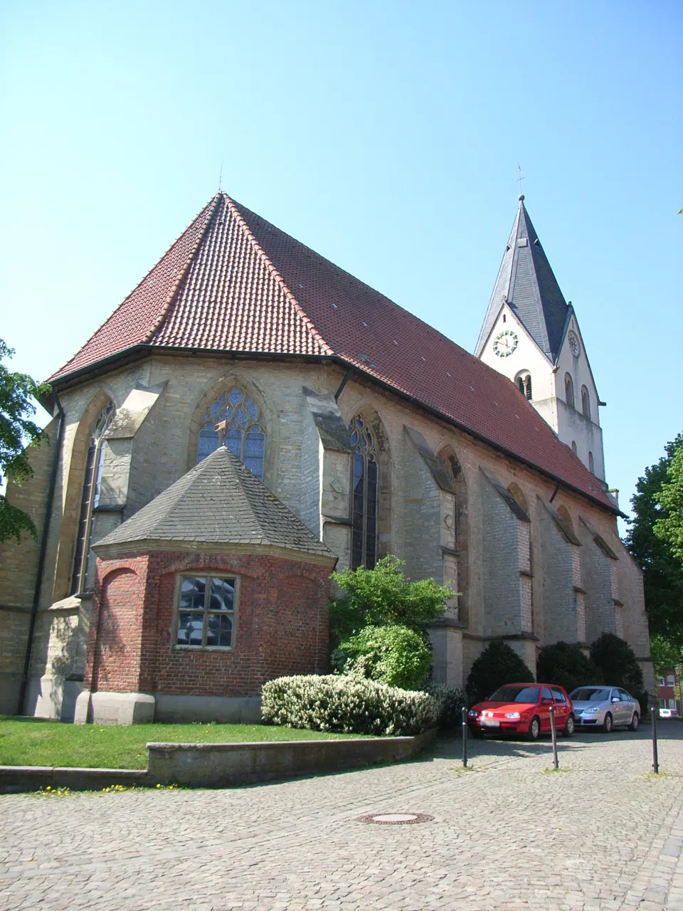 Photo showing: St Lambertus parish church in Hoetmar