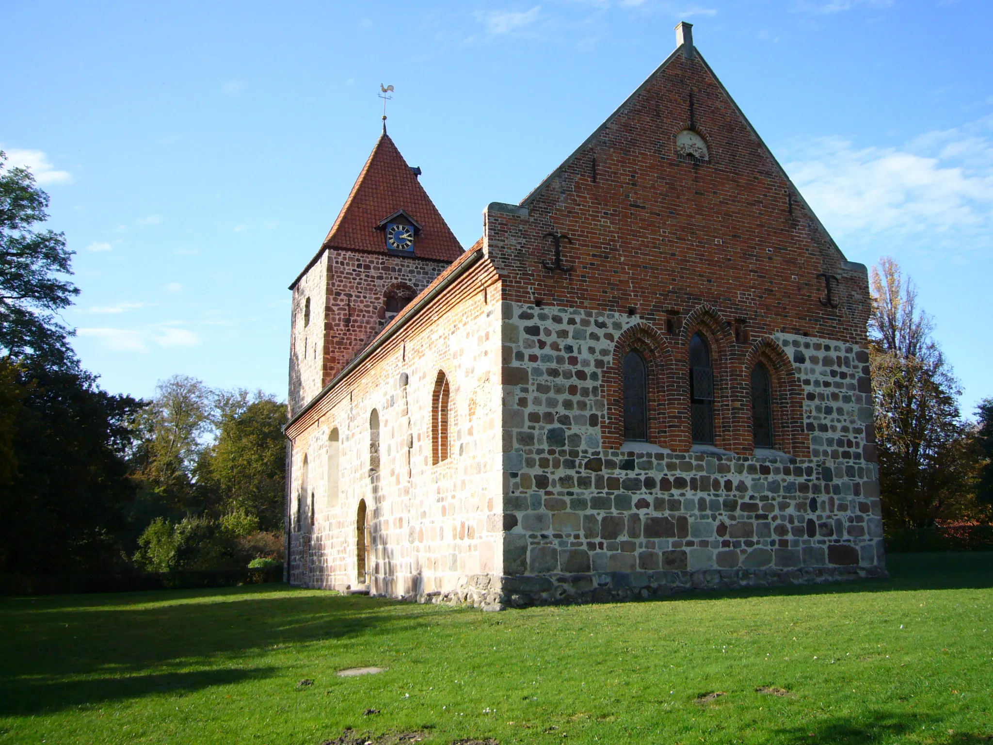 Photo showing: Dötlingen-Kirche-1