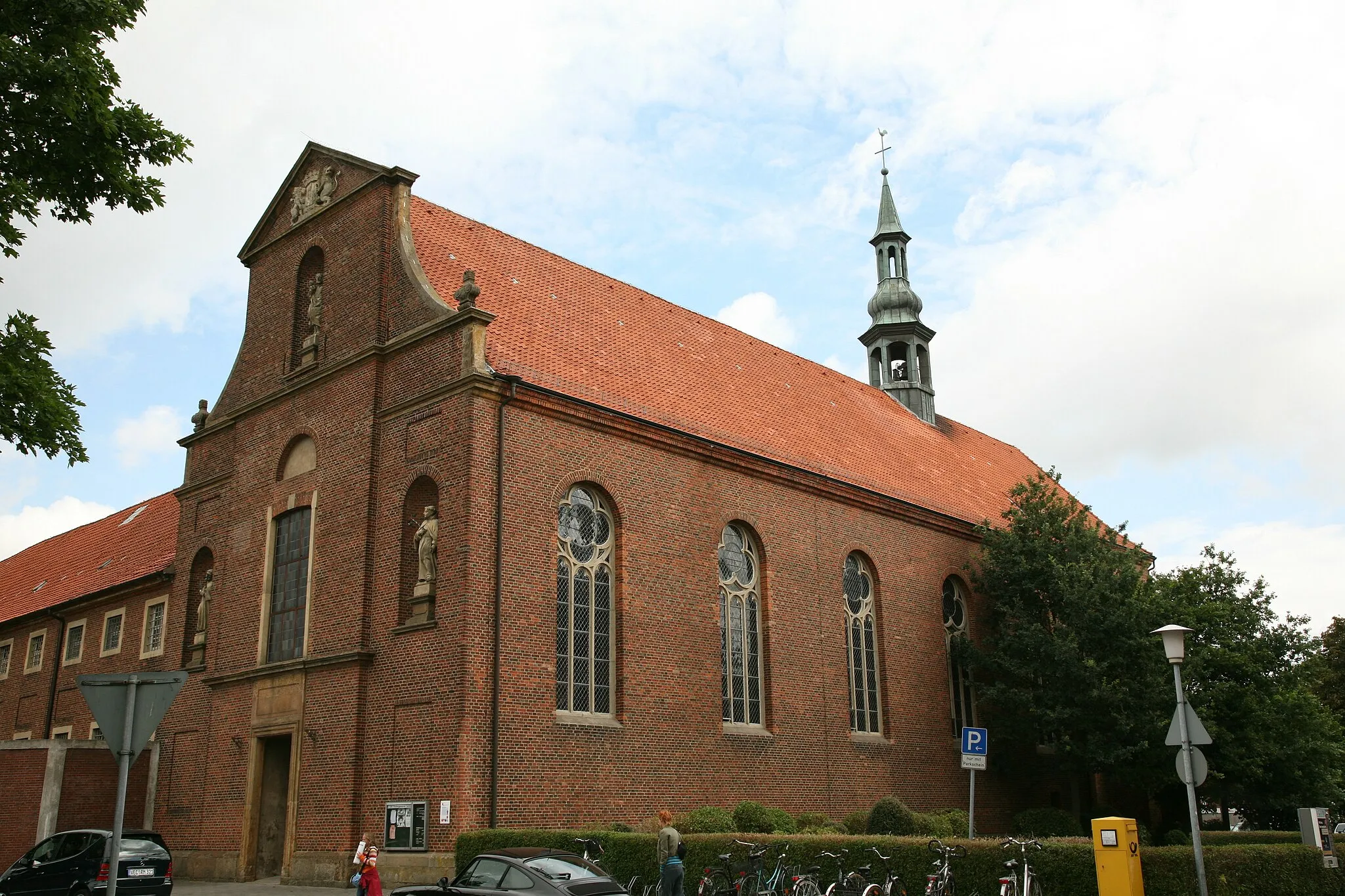 Photo showing: The Klosterkirche is an evangelical church in Vechta, Niedersachsen