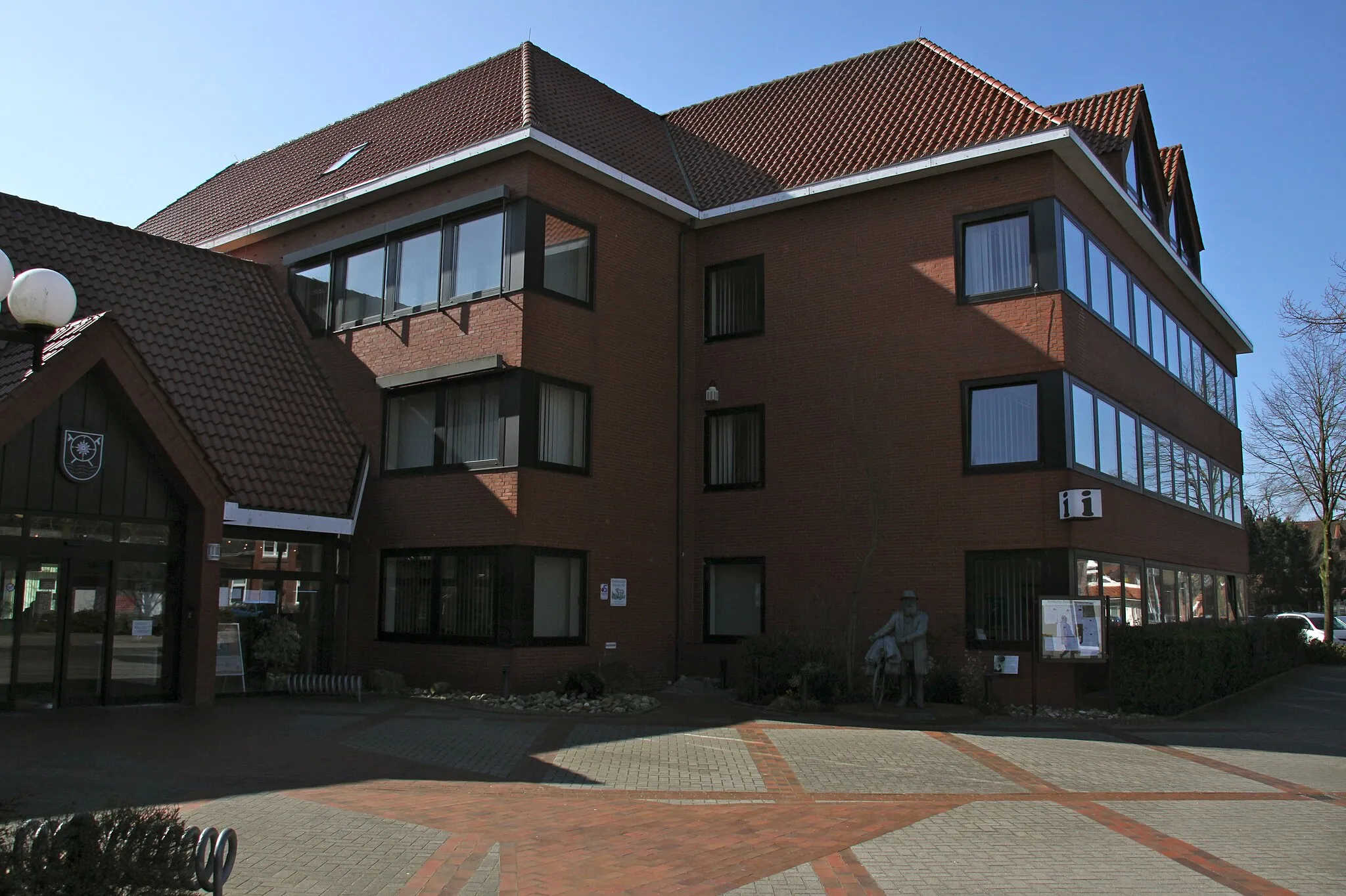 Photo showing: Rathaus Westoverledingen in Ihrhove
