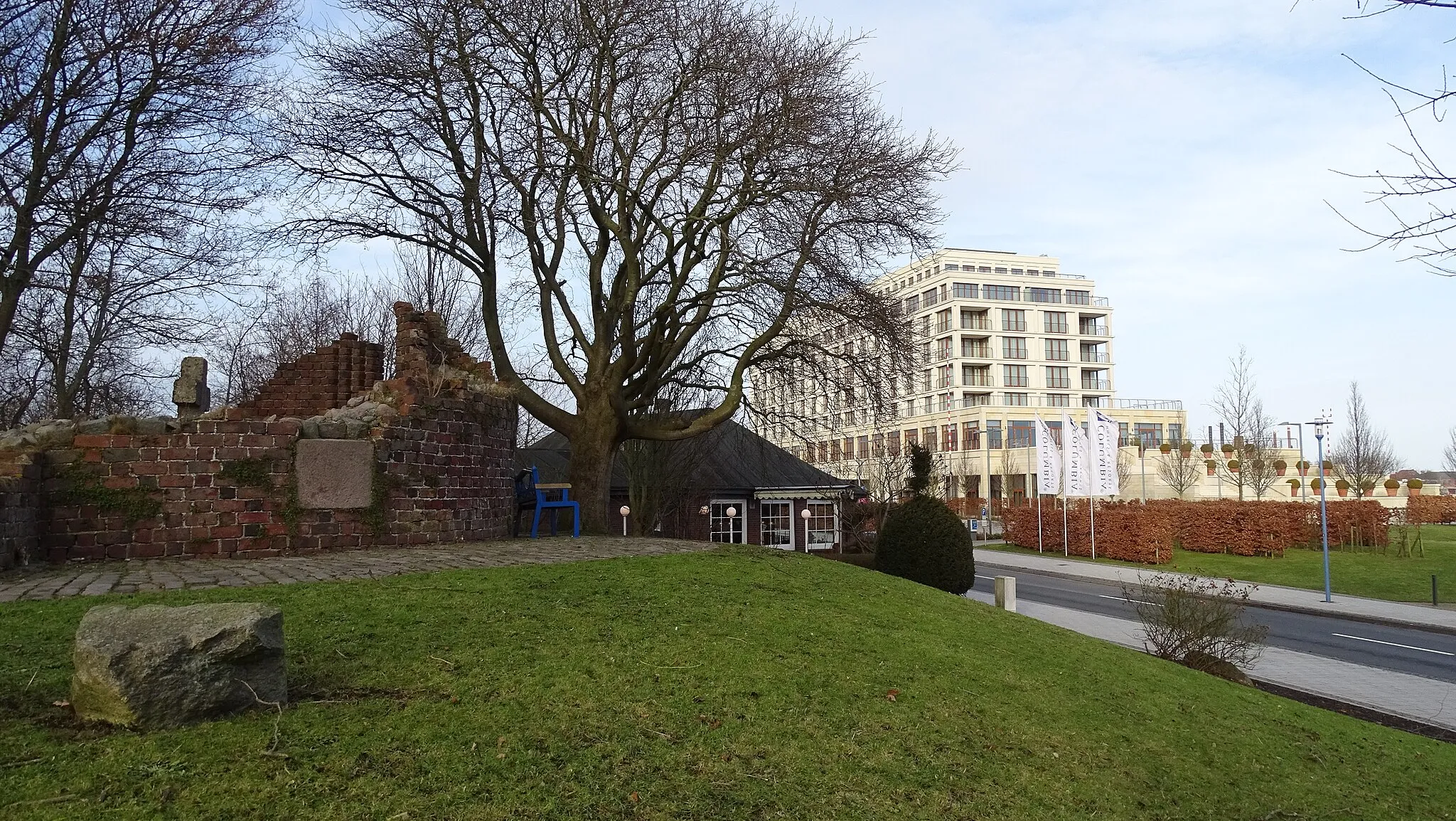 Photo showing: Banter Ruine & Atlantic Hotel Wilhelmshaven