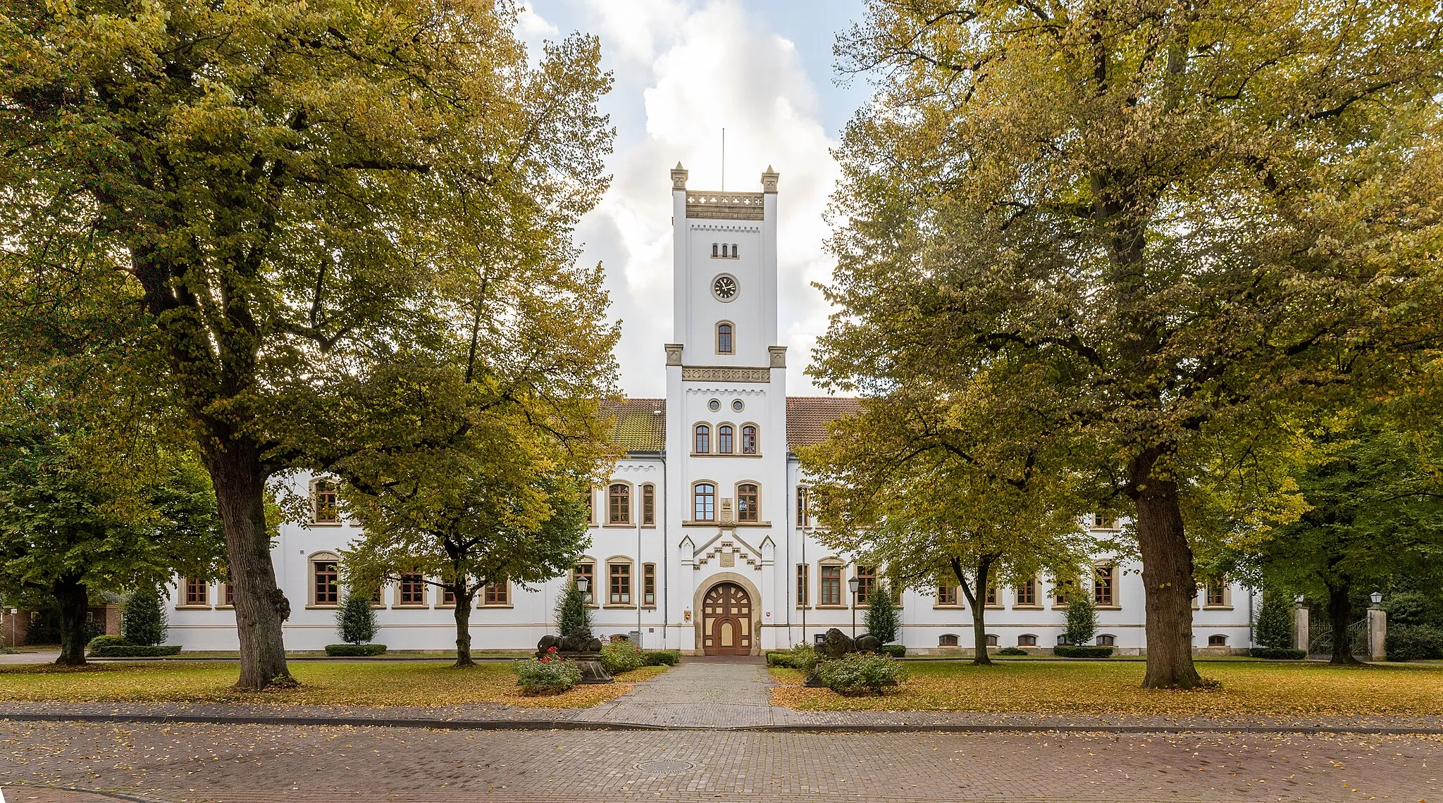 Photo showing: Das Auricher Schloss