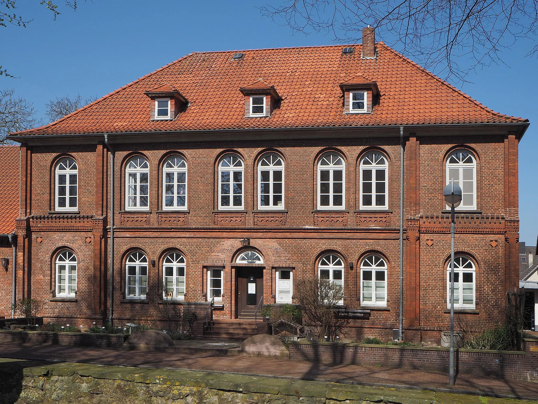 Photo showing: Harpstedt (Germany, Lower Saxony) - Protestant rectory - 1.Kirchstraße 2