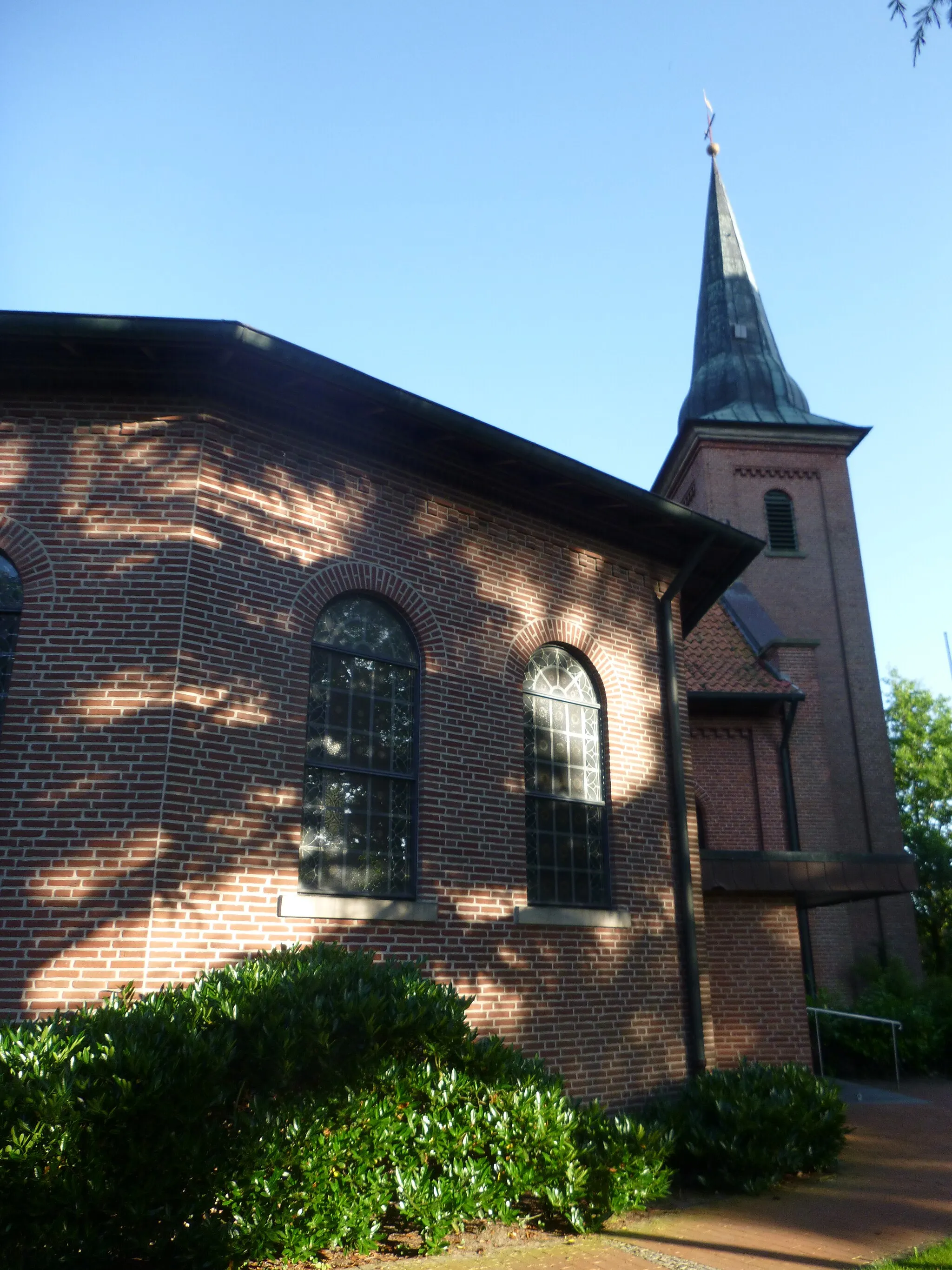 Photo showing: katolika kirko en Lahn, distrikto Emsland, Germanio