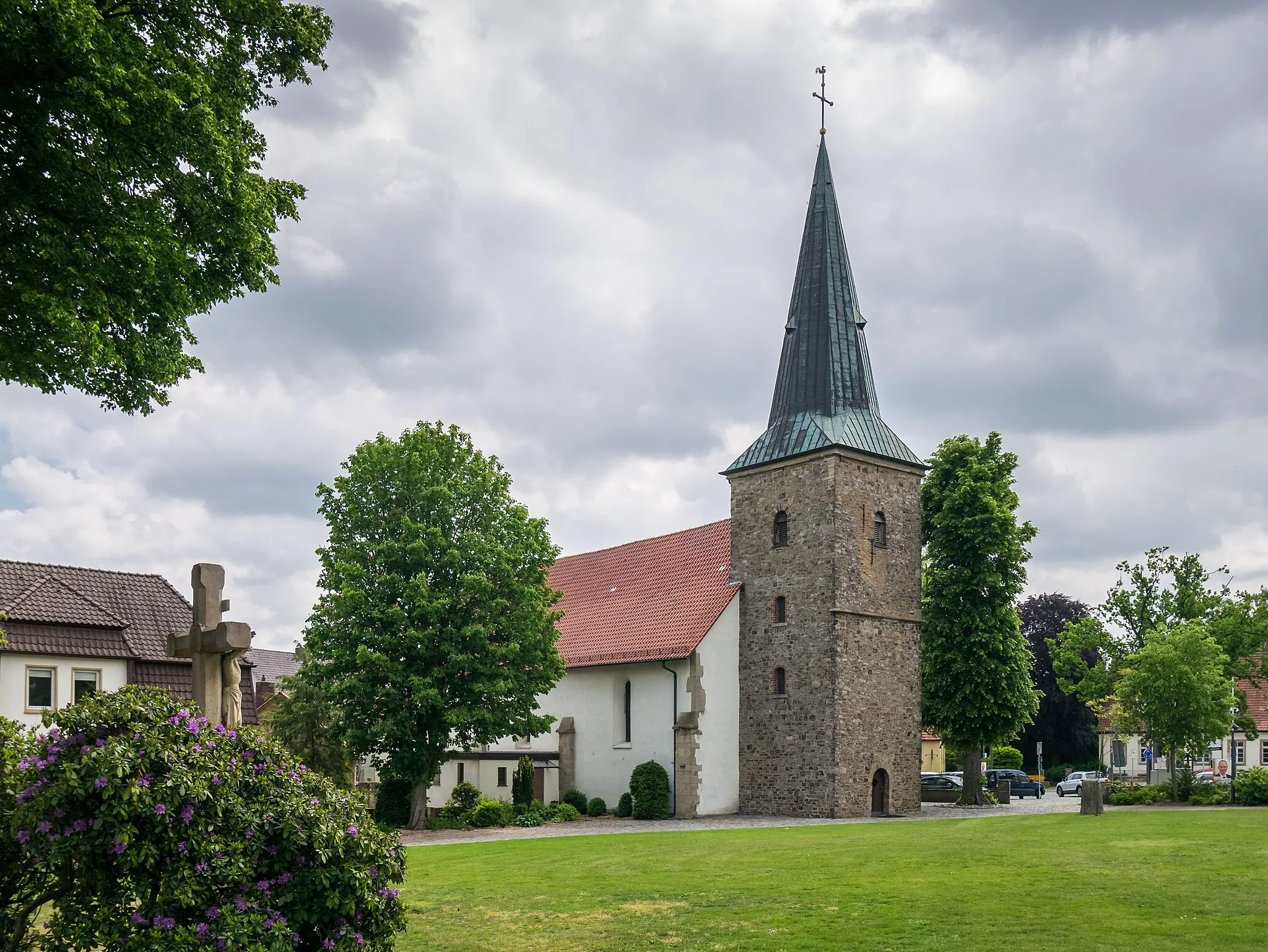 Photo showing: St. Dionysius Church in Belm, Osnabrück-Land, Lower Saxony, Germany
