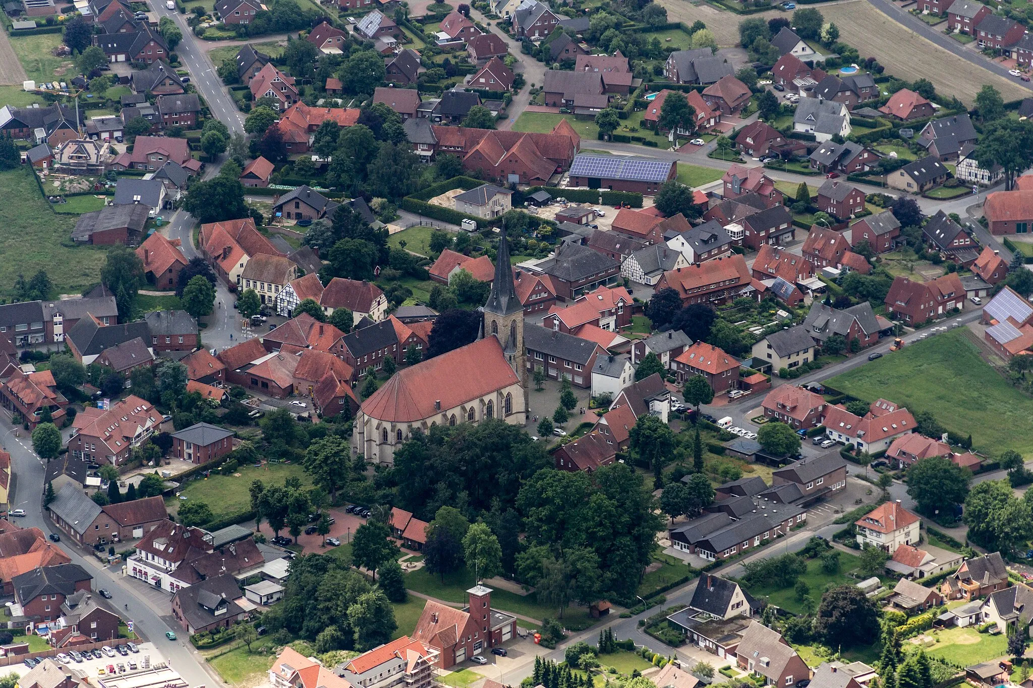 Photo showing: St Mary’s Assumption Church, Füchtorf, Sassenberg, North Rhine-Westphalia, Germany