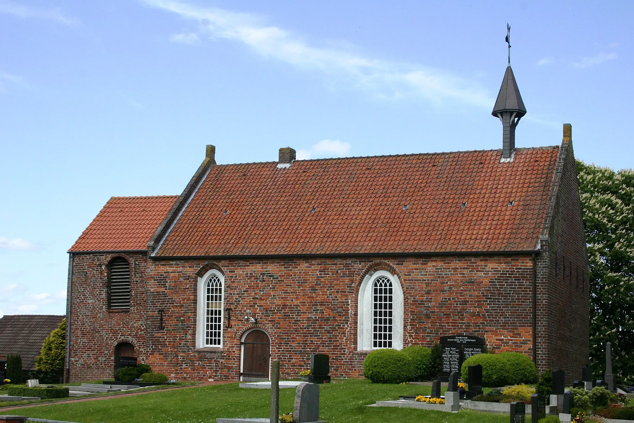 Photo showing: Historic church in Gandersum, district of Leer, East Frisia, Germany