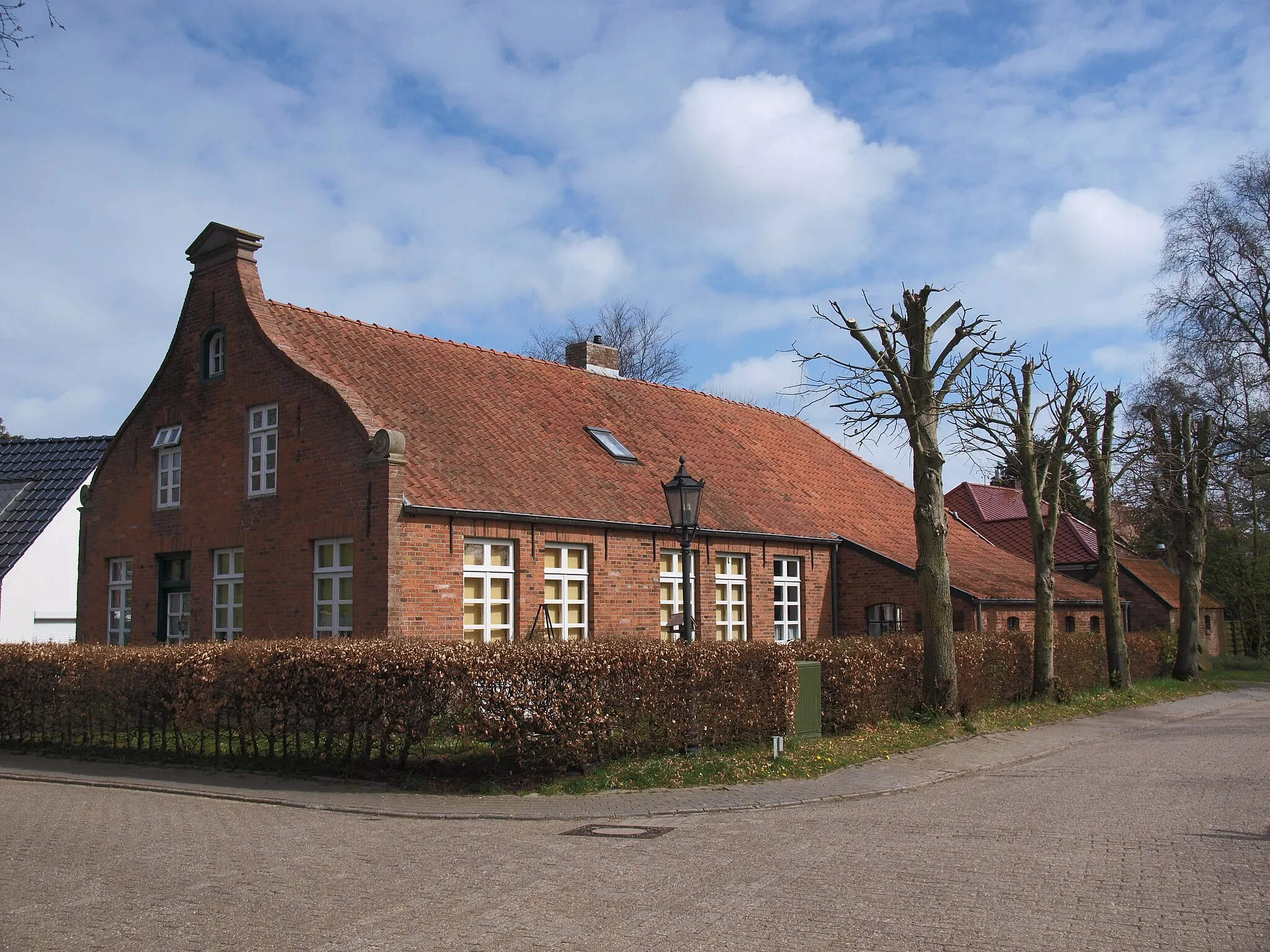 Photo showing: ehemaliges "Müllerhaus" in Norden Bagebur, Am Moortief 9, Fotografie