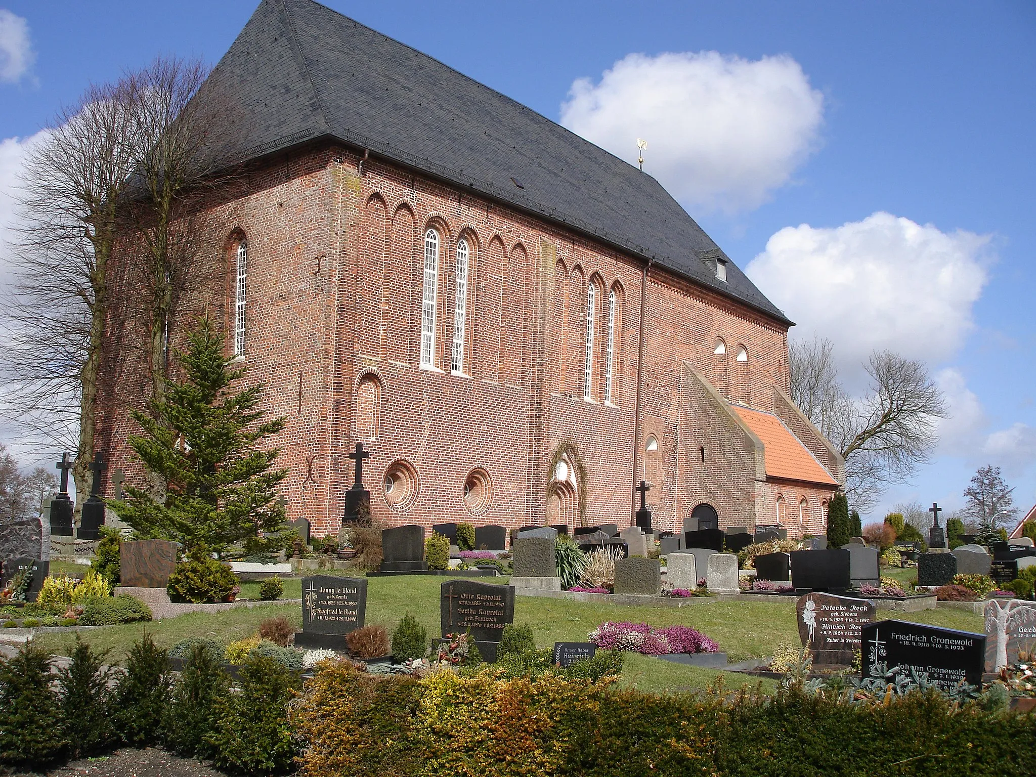 Photo showing: Kirche von Engerhafe