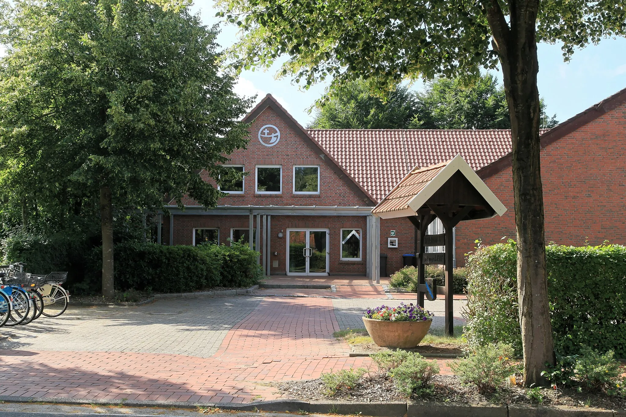 Photo showing: Grundschule, Dorfstraße in Lehe (Emsland)