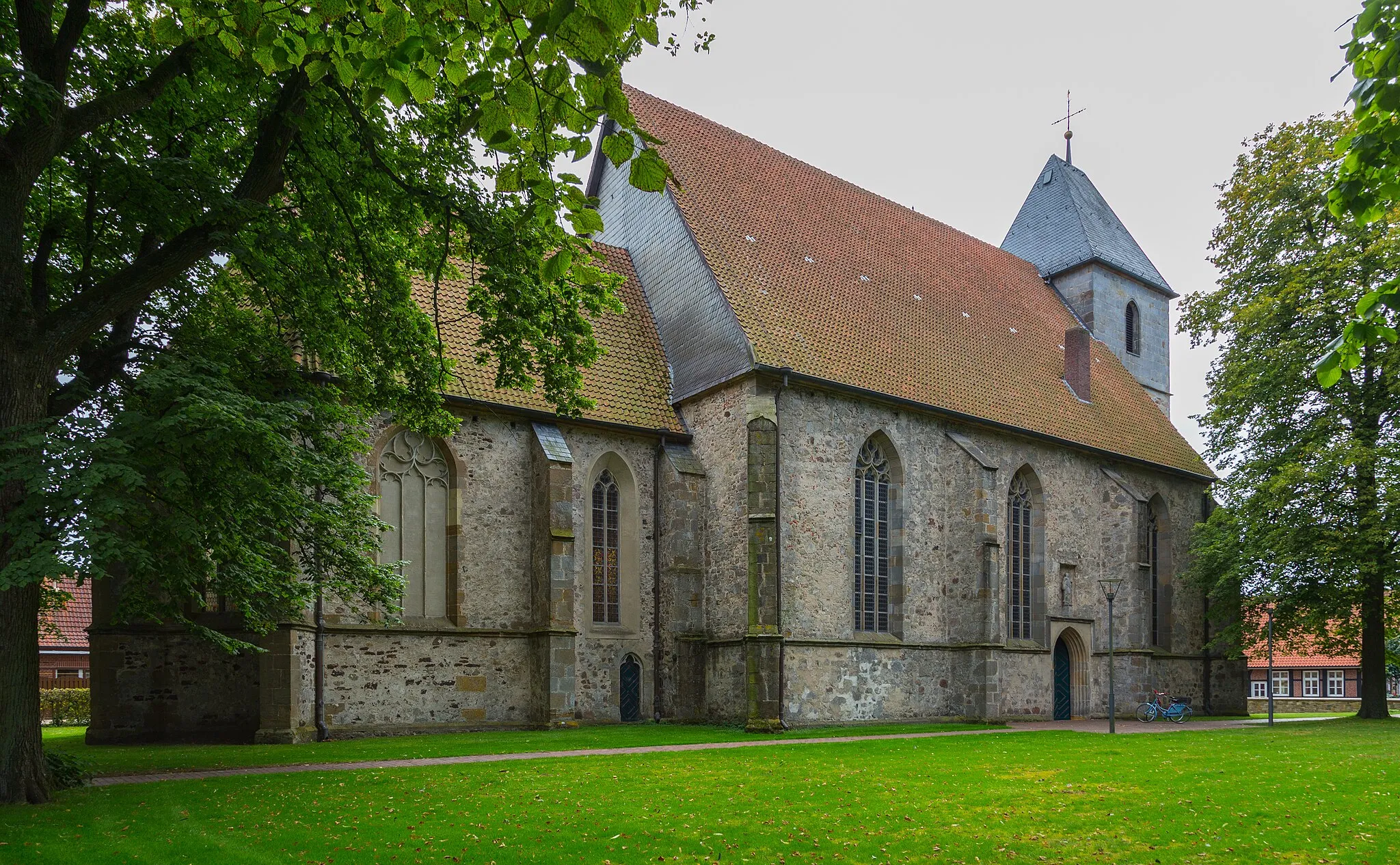 Photo showing: The Reformed Church of Lengerich, Landkreis Emsland, Lower Saxony, Germany. The building is a listed cultural heritage monument.