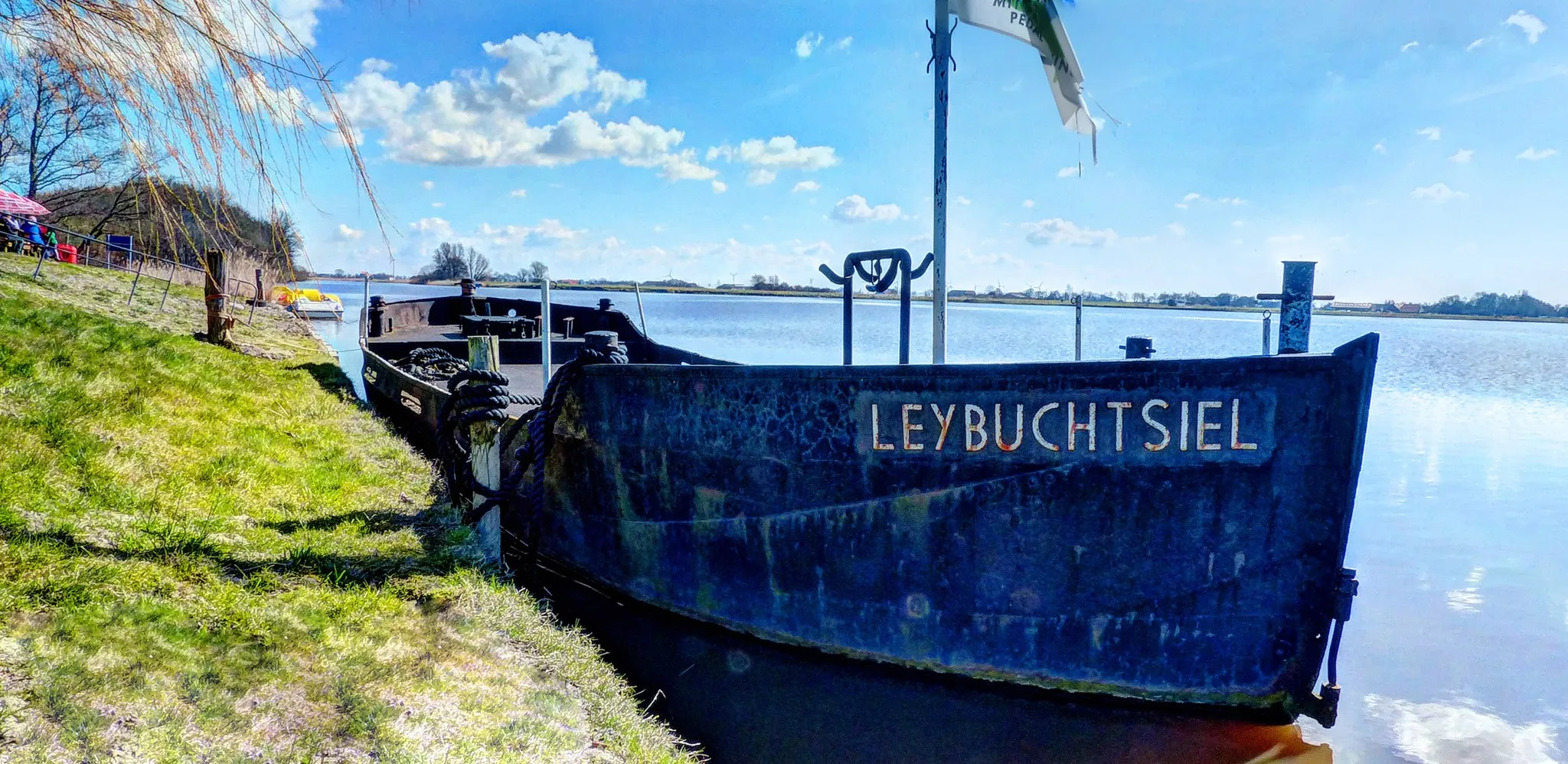 Photo showing: Alter Kahn, Leybuchtsiel zwischen Norden und Greetsiel im Nationalpark Niedersächsisches Wattenmeer