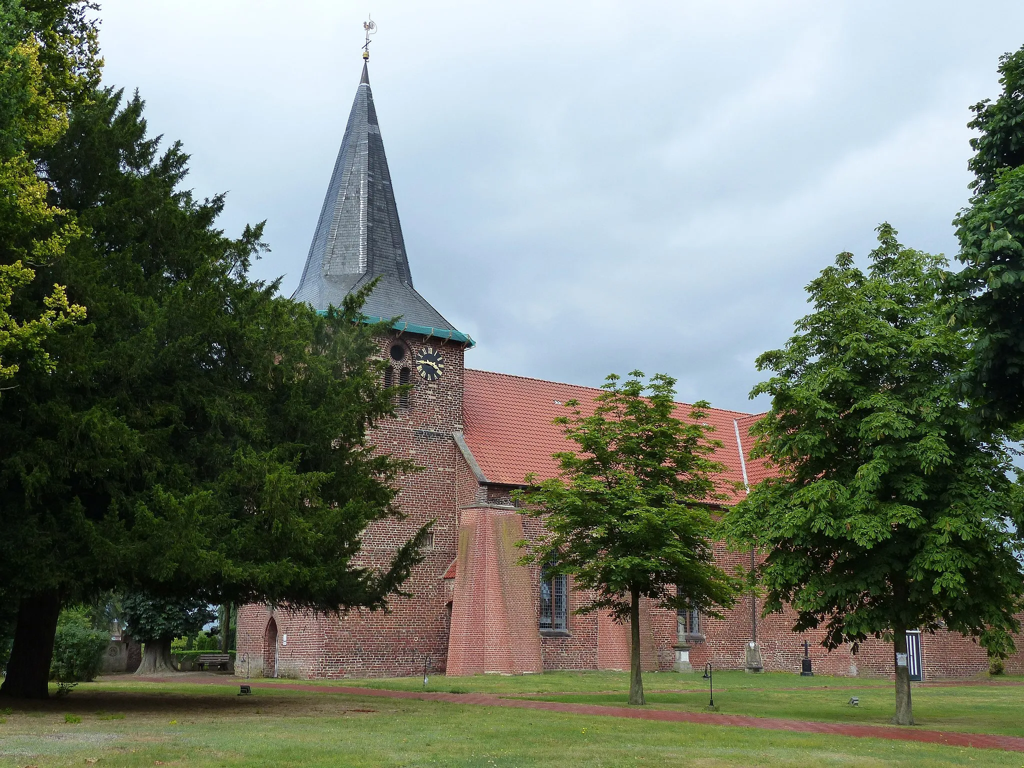 Photo showing: Mariendrebber, gotische Backsteinkirche St. Marien und Pankratius