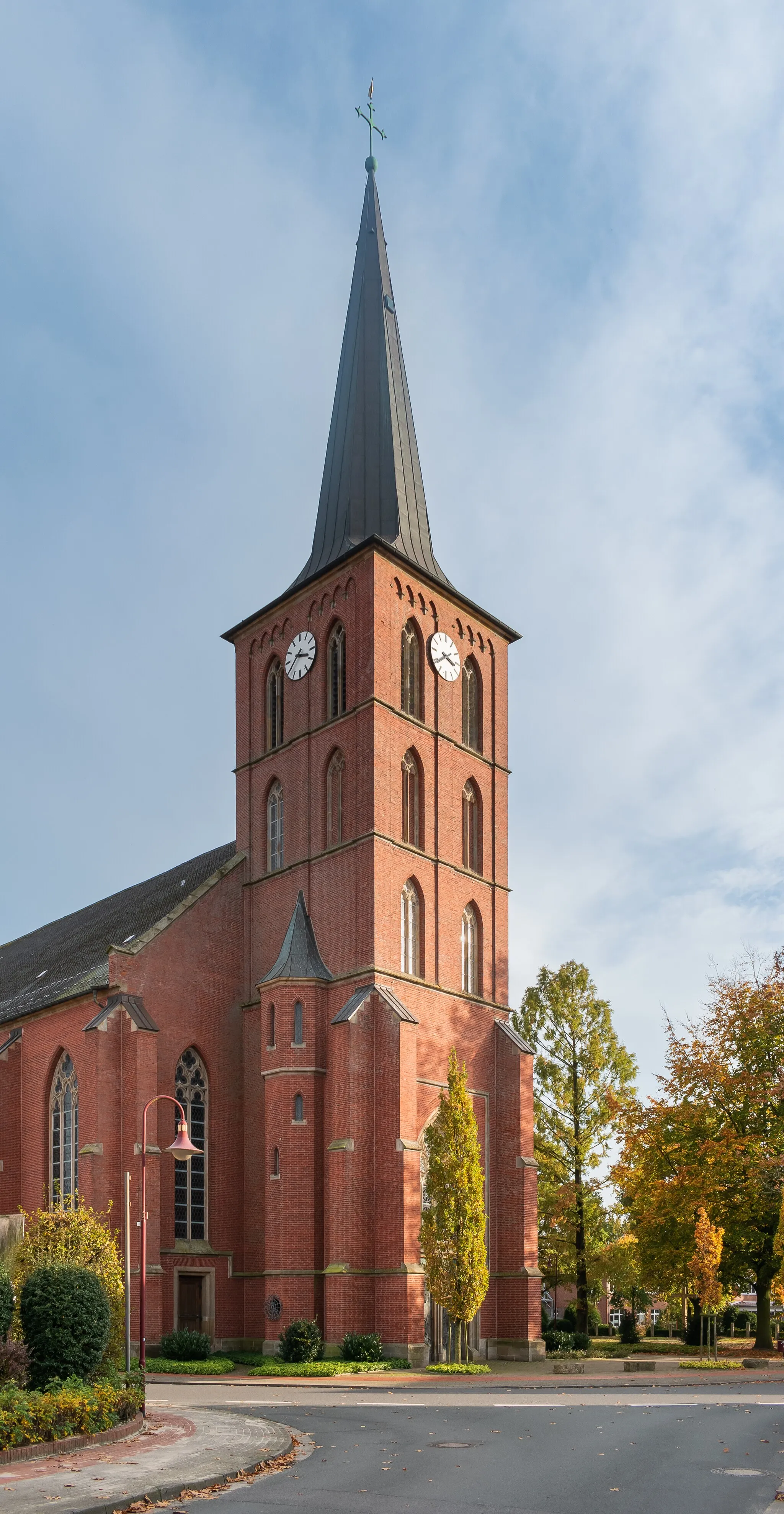 Photo showing: Saint Peter church in Lastrup, Lower Saxony, Germany