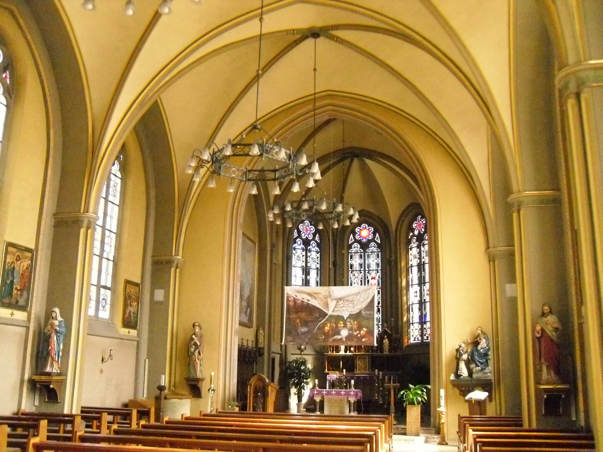 Photo showing: Inside St Jacobus Lutten, lower saxony