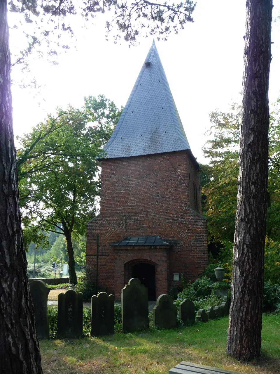 Photo showing: tower of the old evang.-ref. church in Bremen-Blumenthal