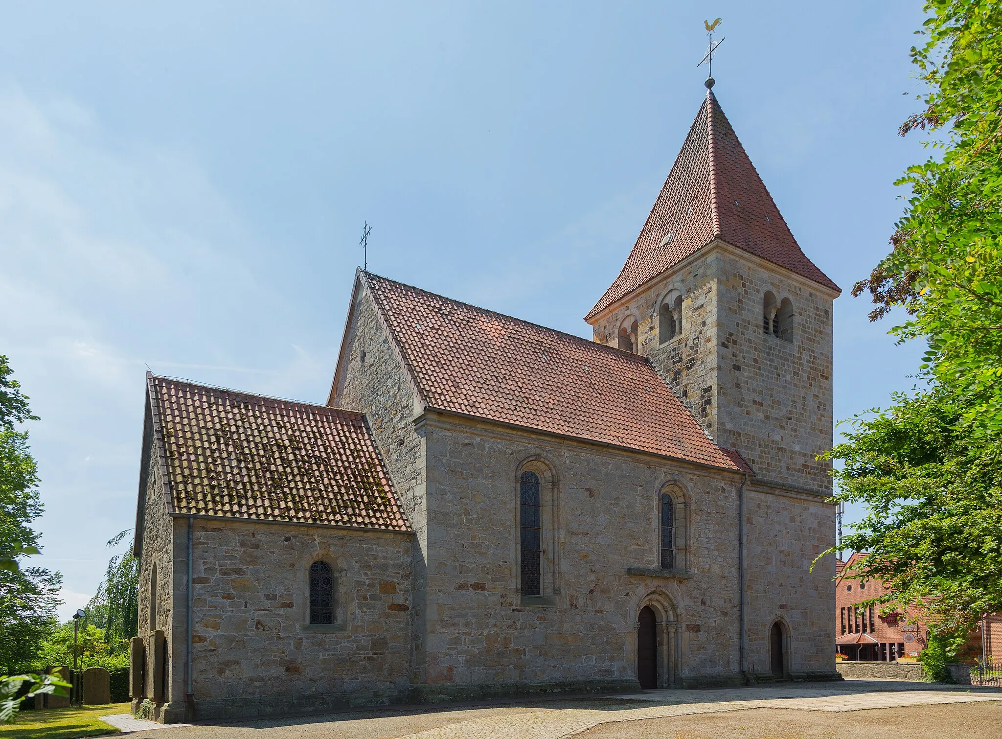 Photo showing: Protestant Church (Evangelische Kirche) of Schale, district of Hopsten, Kreis Steinfurt, North Rhine-Westphalia, Germany.