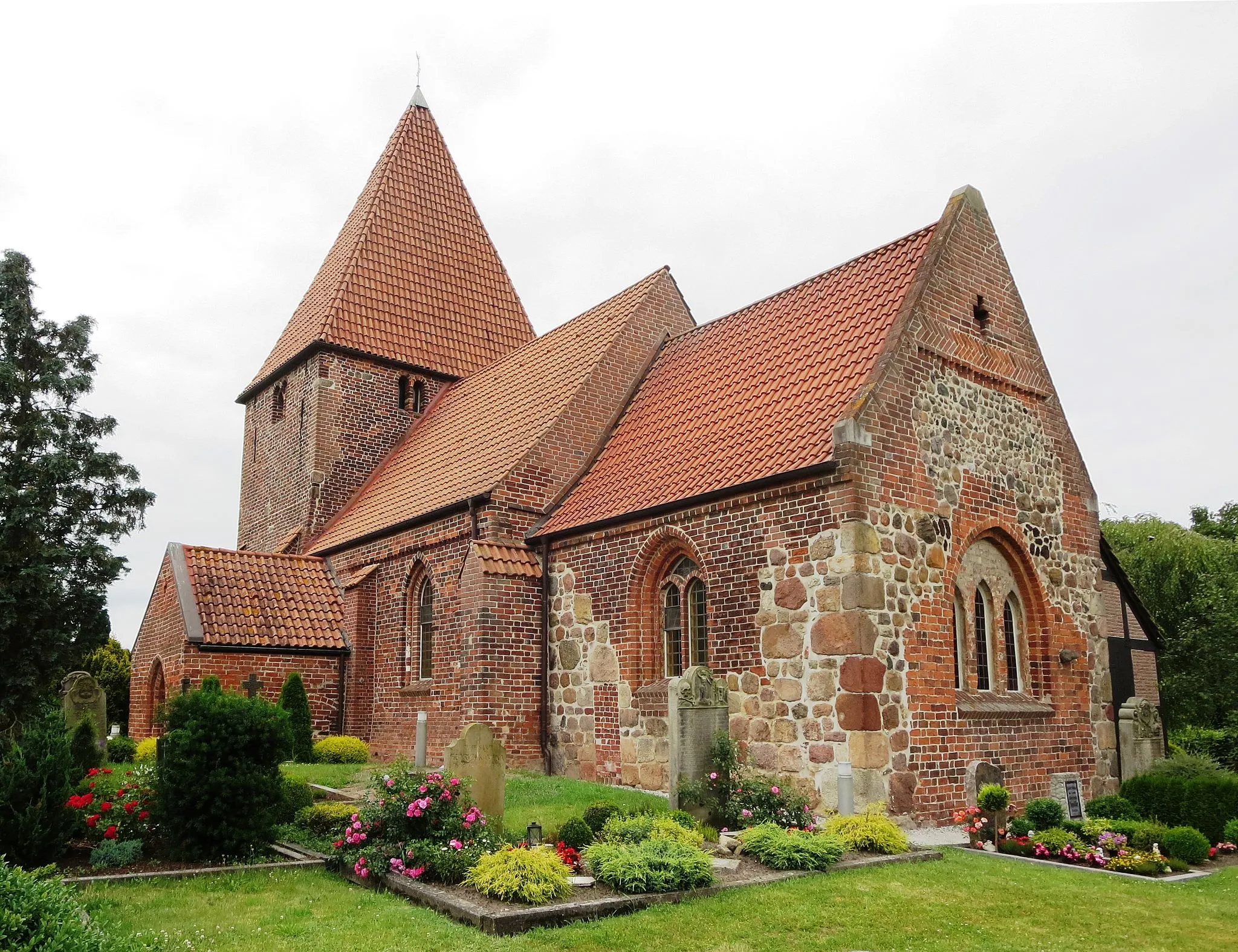 Photo showing: St. Katharinen Kirche Schönemoor