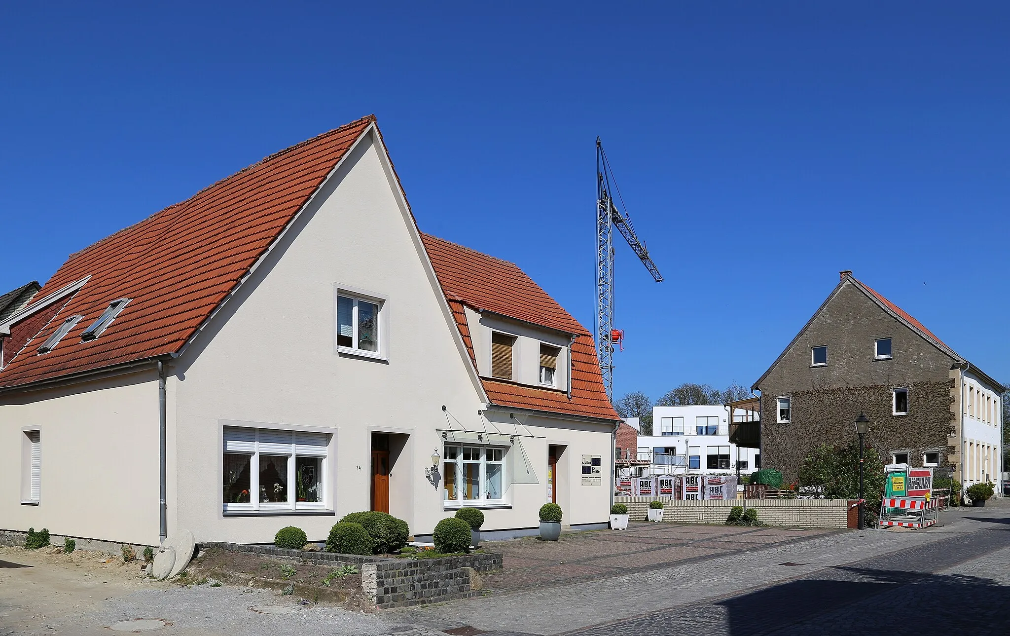 Photo showing: Gentlemen Street (Herrenstraße) in Hörstel-Bevergern, Kreis Steinfurt, North Rhine-Westphalia, Germany.