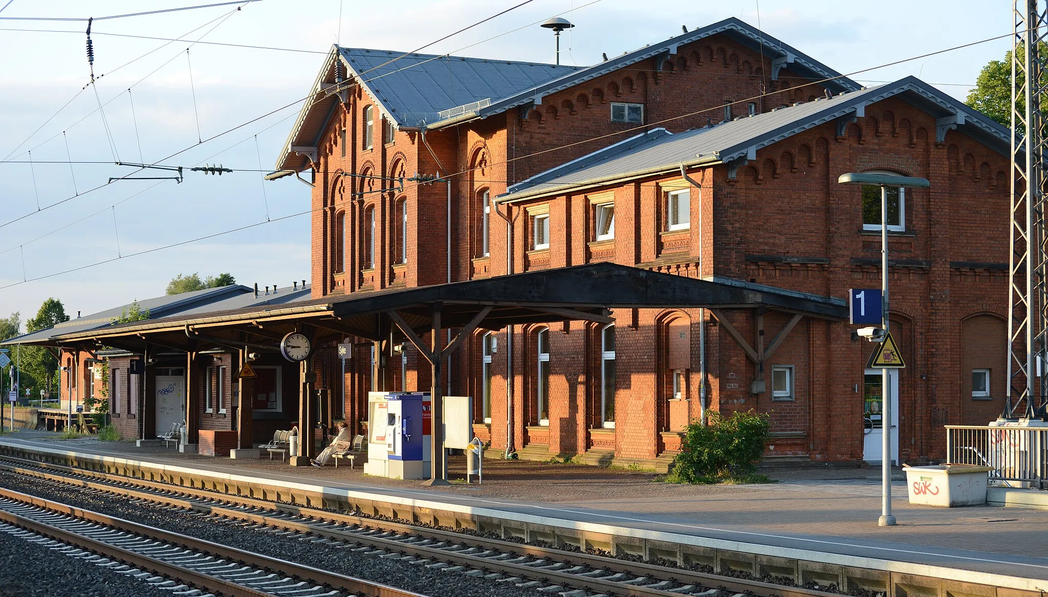 Photo showing: Cultural Heritage Monument in Syke, Train Station