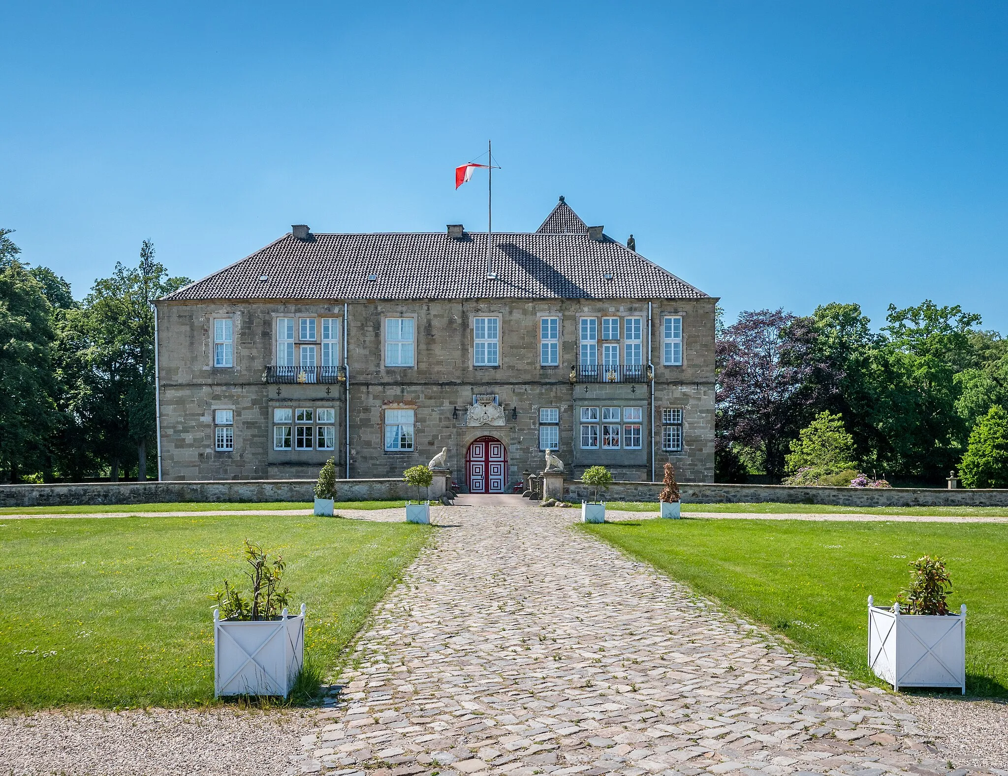 Photo showing: Gesmold Castle near Melle. Osnabrück Land, Lower Saxony, Germany