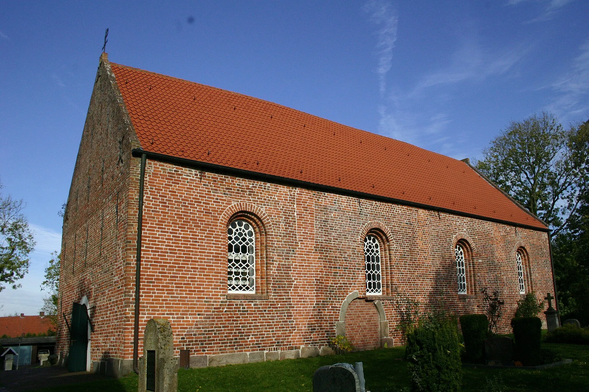 Photo showing: Church in Dunum (district of Wittmund, East Frisia, Germany)