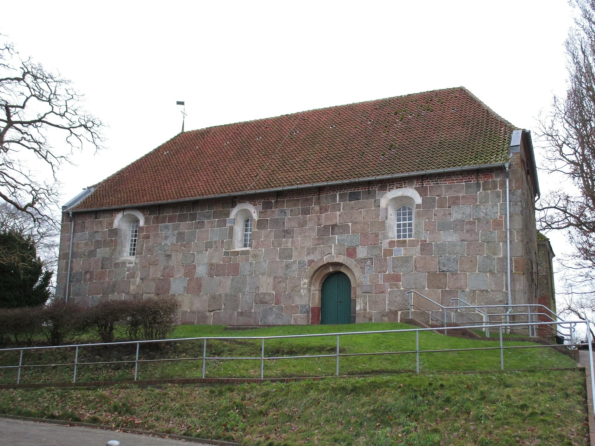 Photo showing: St.-Dionysius-Kirche, Asel