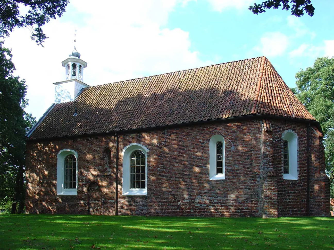 Photo showing: Kerk van Sellingen